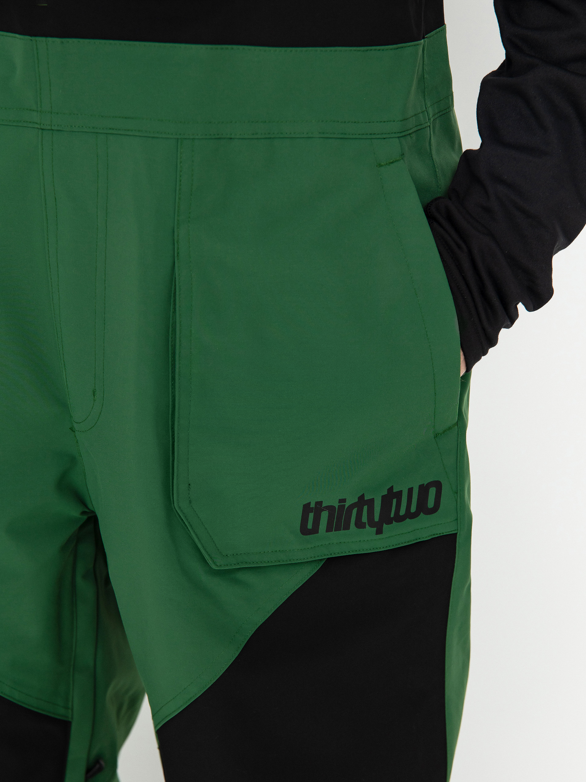 Herren ThirtyTwo Basement Bib Snowboardhose (green)