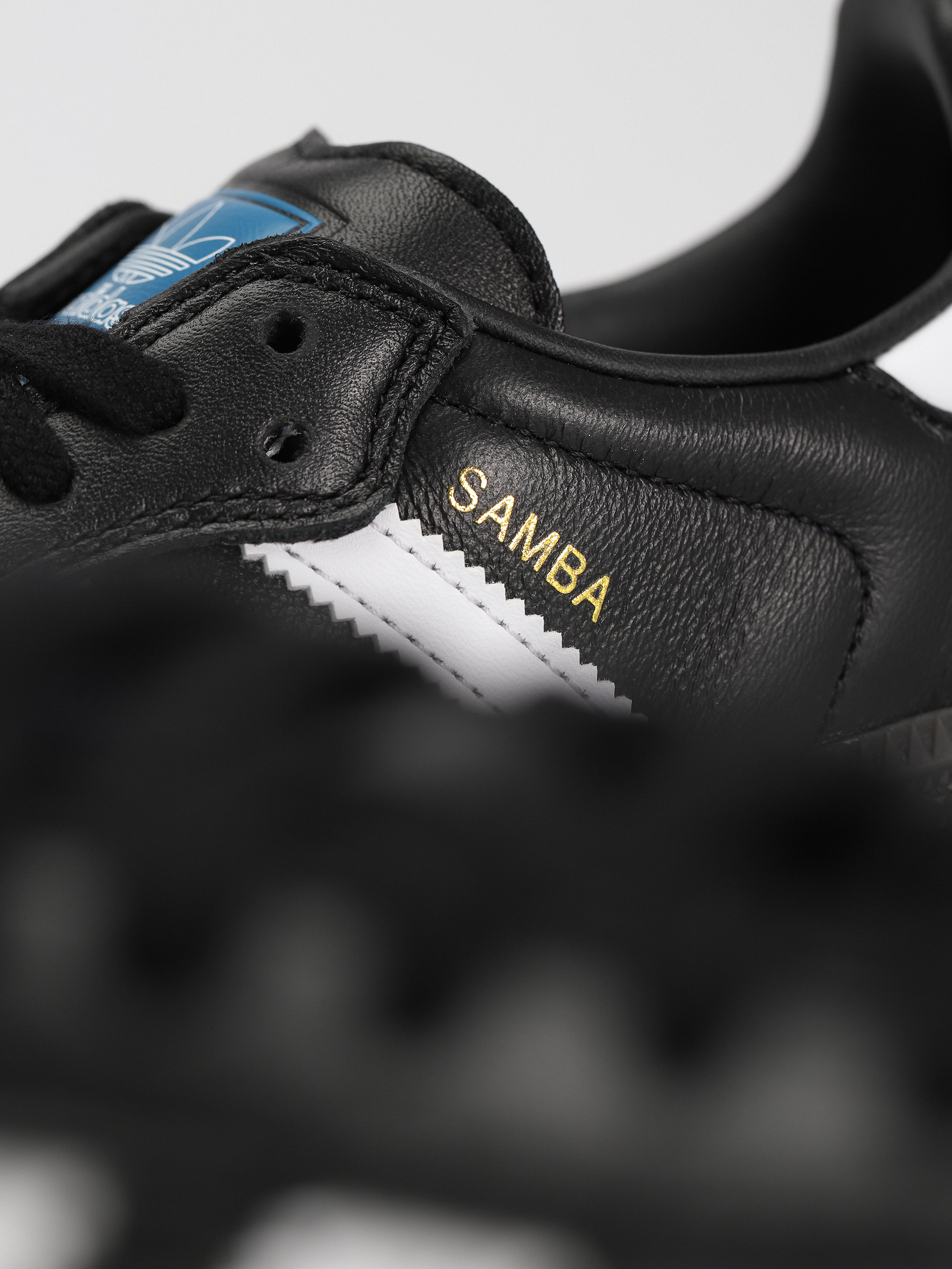 adidas Samba ADV Shoes (cblack/ftwwht/gum5)