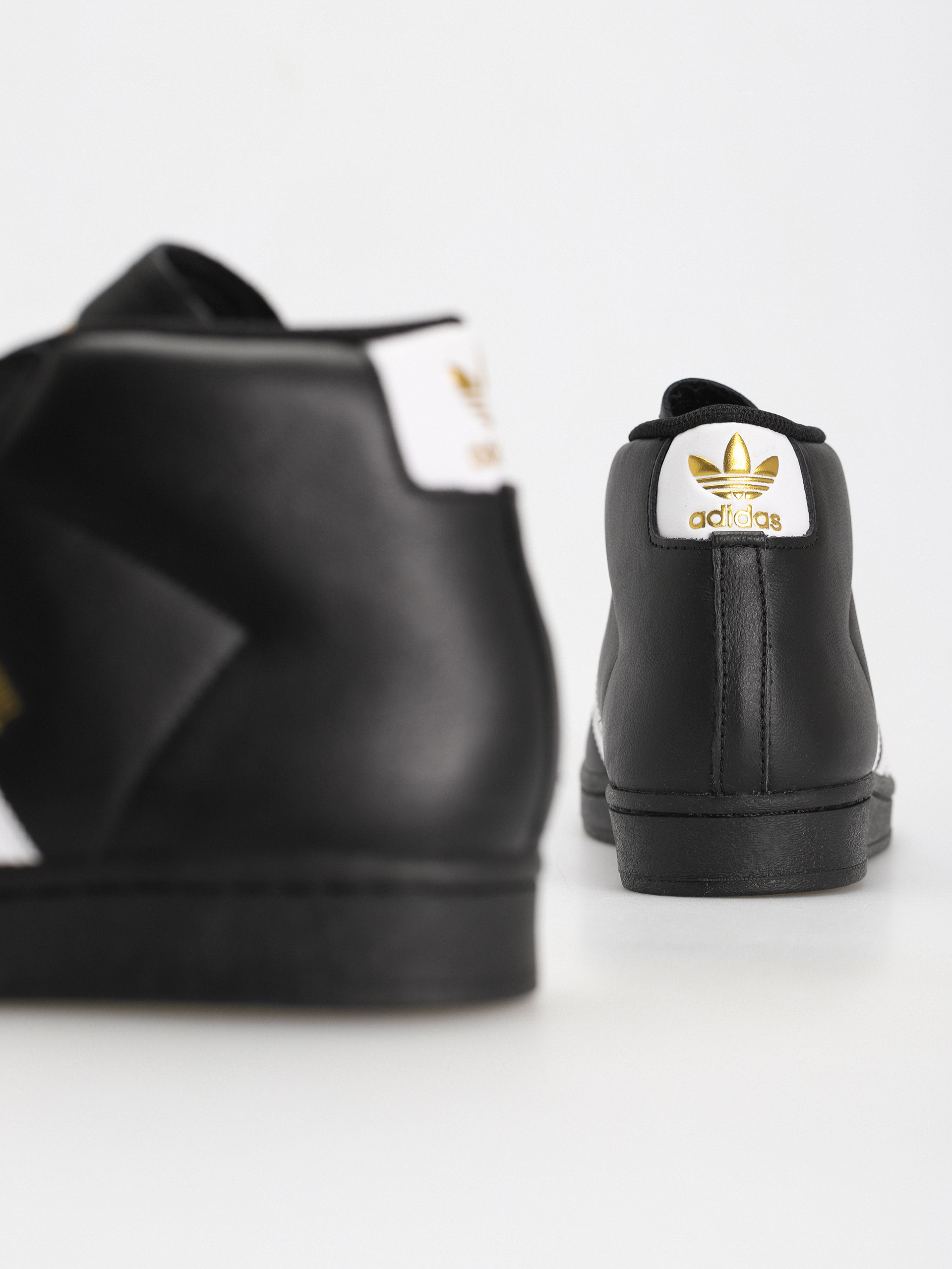 adidas Pro Model ADV Shoes (cblack/ftwwht/goldmt)