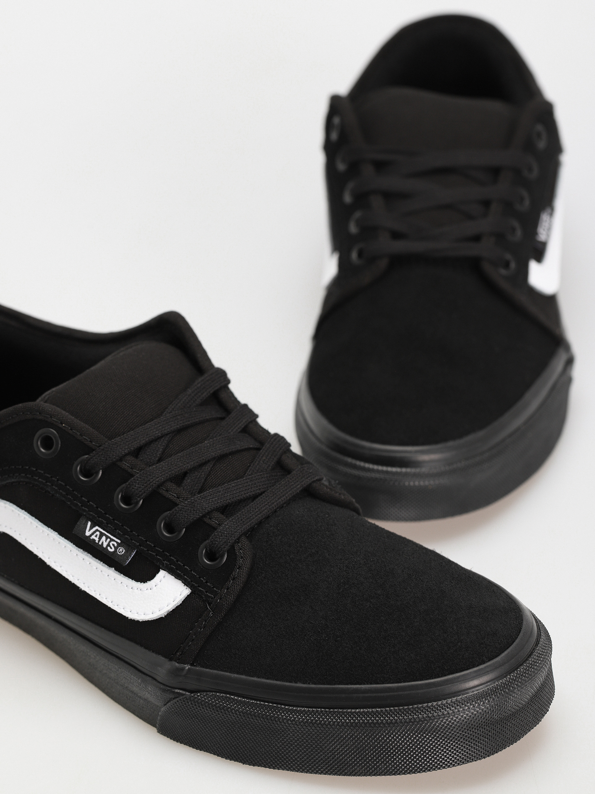 Vans Chukka Low Sidestripe Shoes (black/black/white)