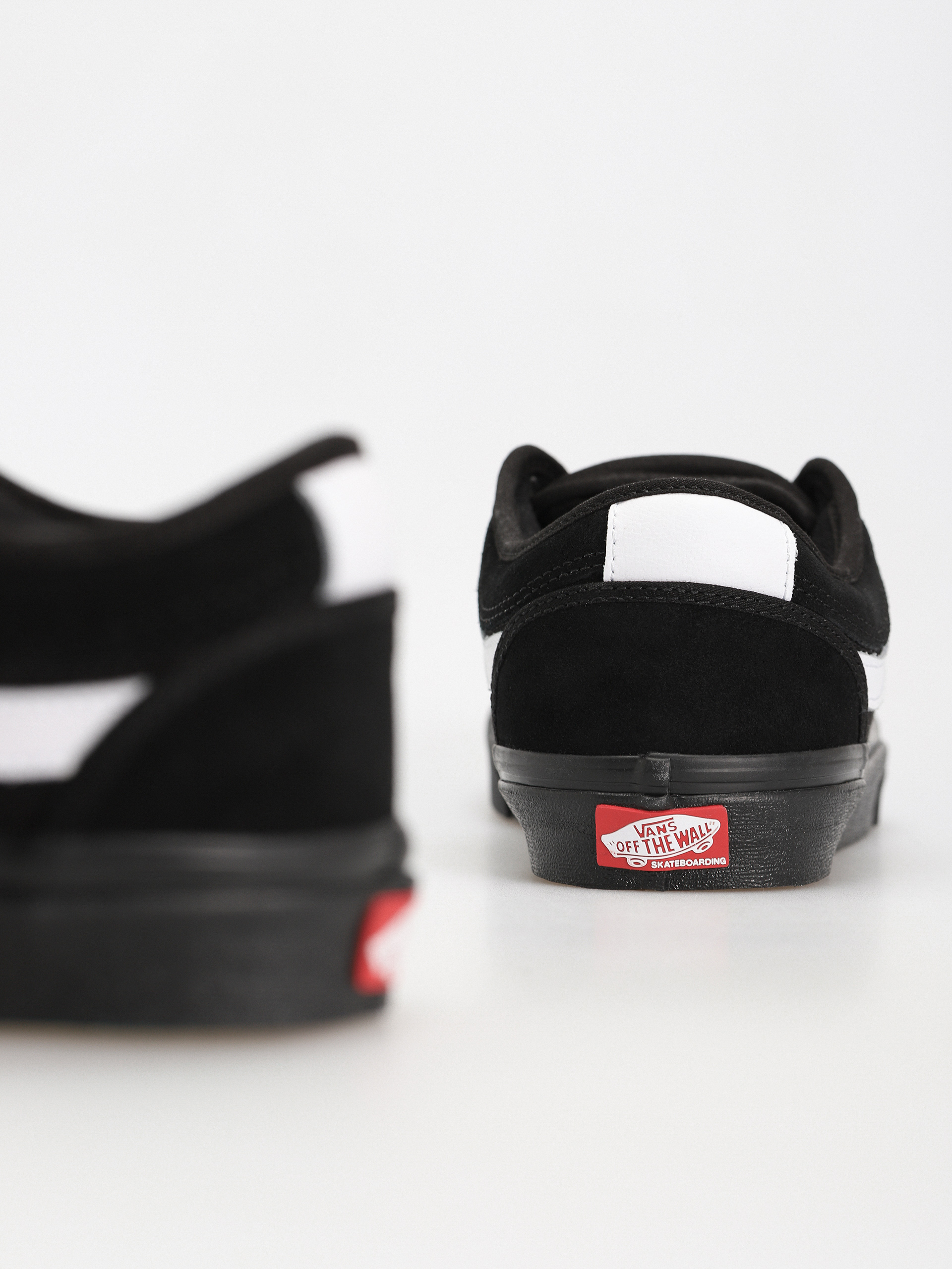 Vans Chukka Low Sidestripe Shoes (black/black/white)