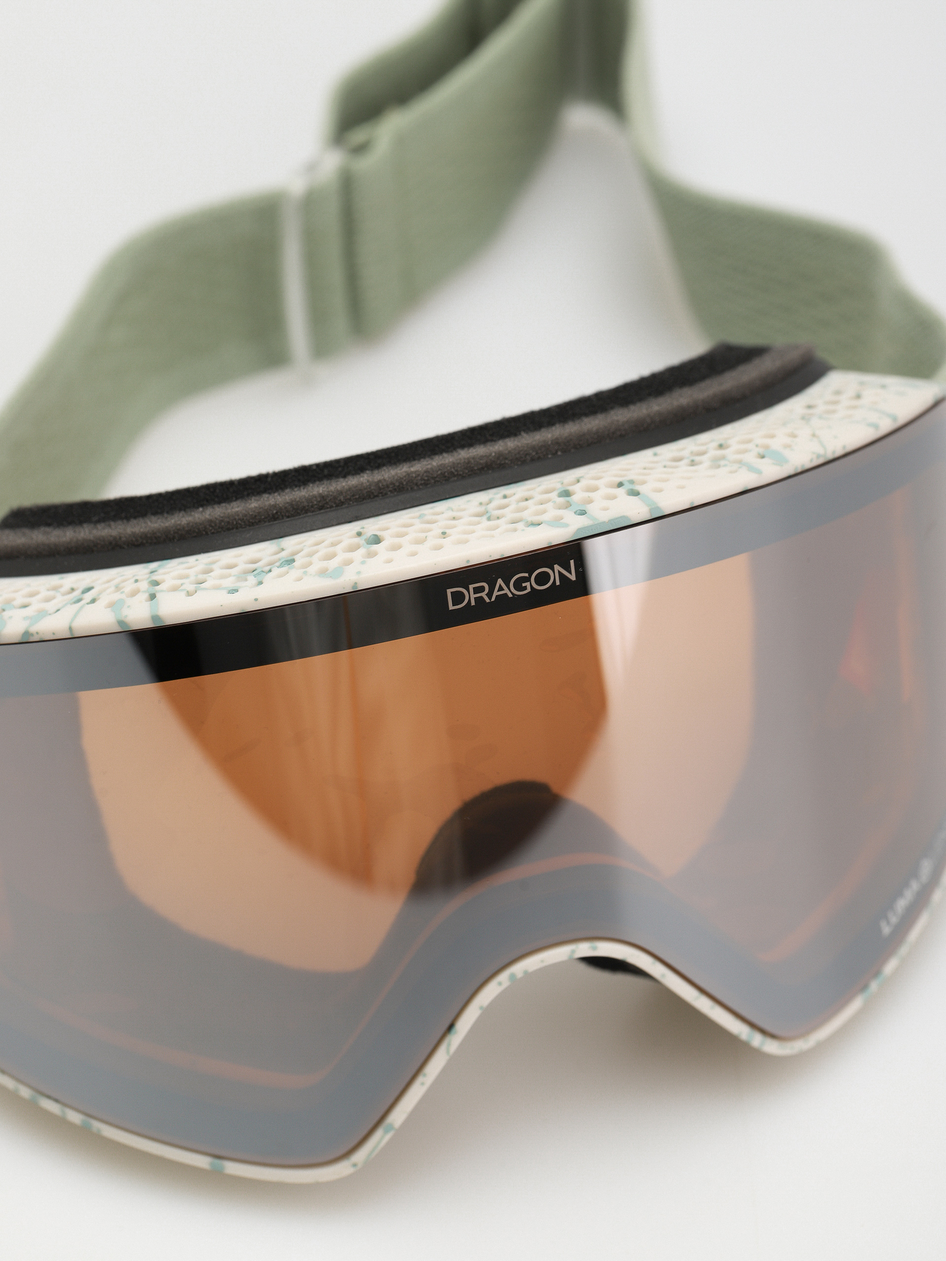 Dragon NFX MAG OTG Snowboardbrille (reused/lumalens silver ion/lumalens amber)