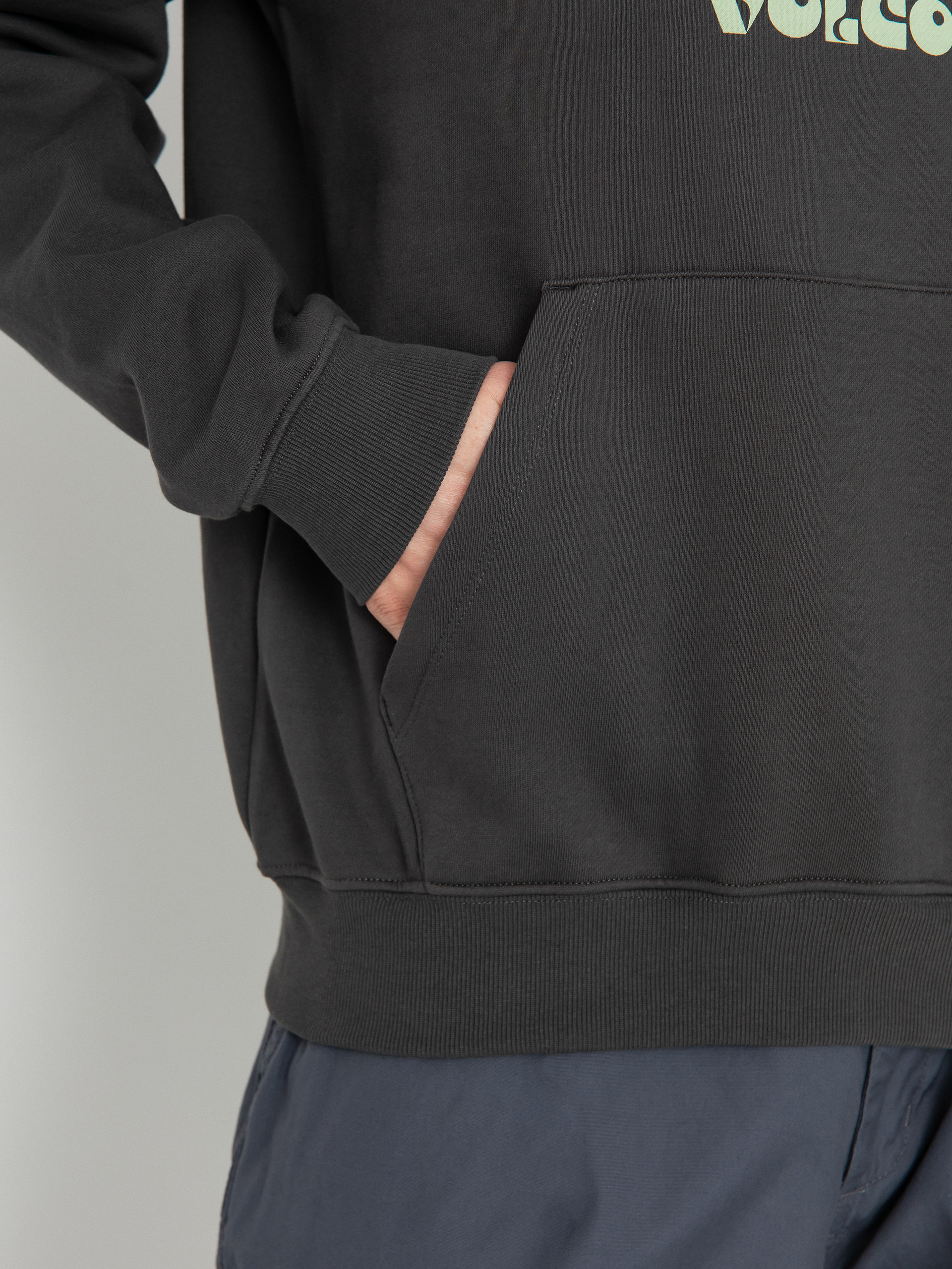 Volcom Earth Tripper HD Hoodie (stealth)