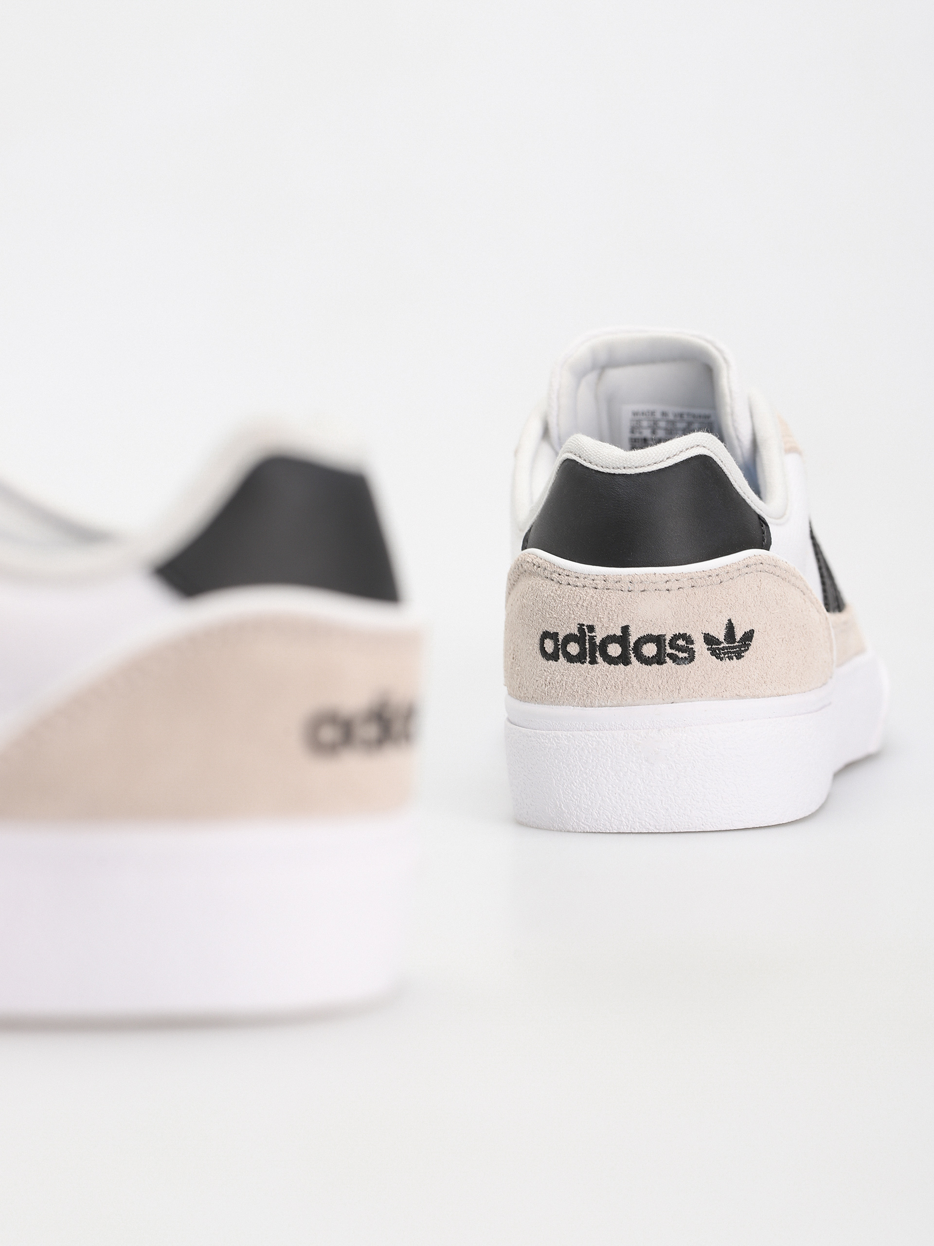 adidas Court TNS Premiere Schuhe (crywht/cblack/ftwwht)