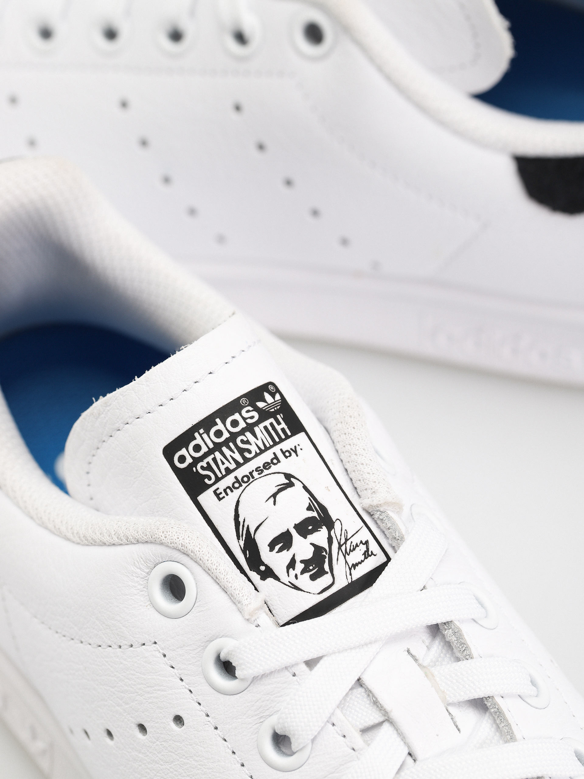 adidas Stan Smith ADV Shoes (ftwwht/cblack/ftwwht)