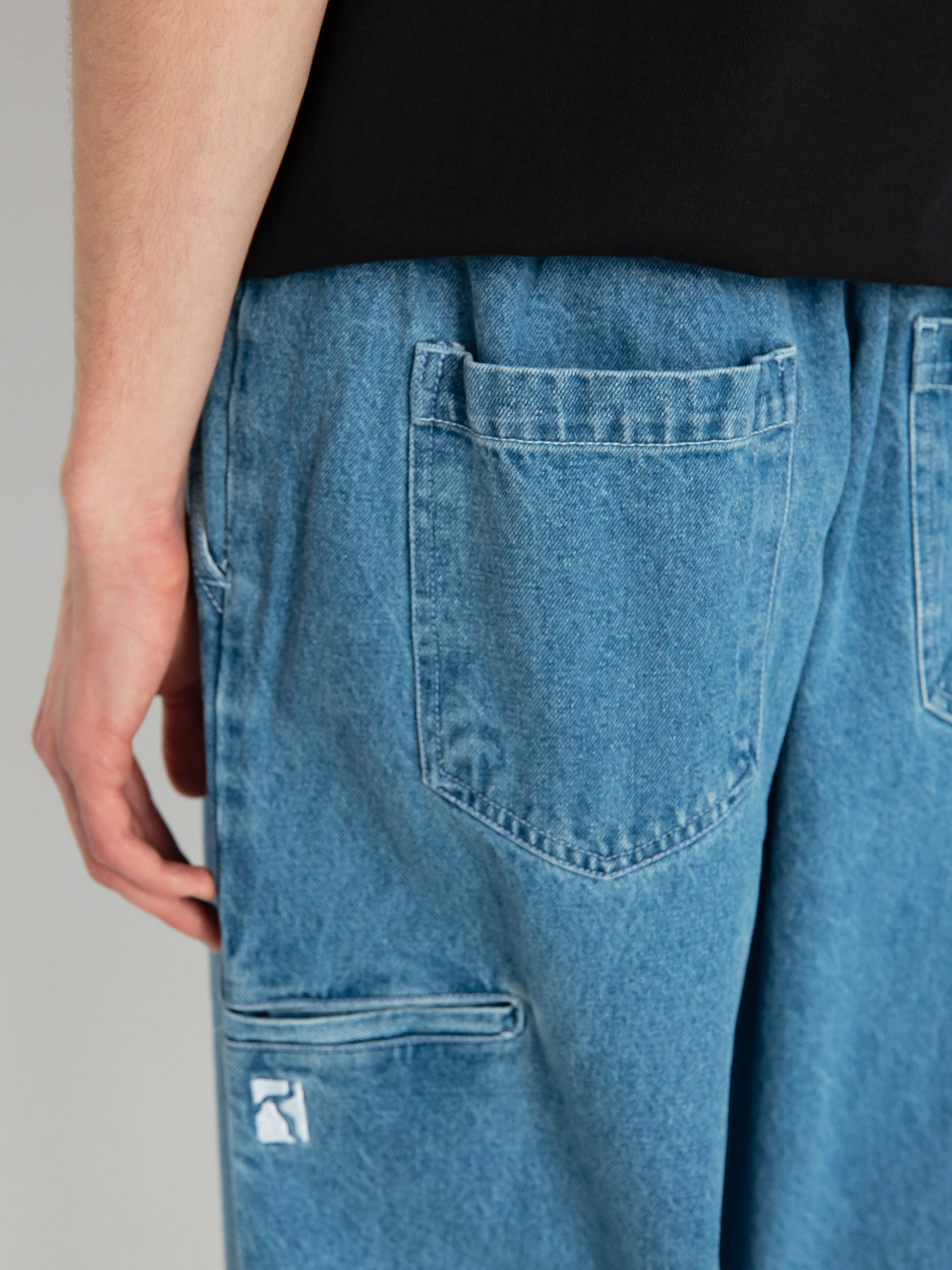Poetic Collective Ballon Hose (light denim)
