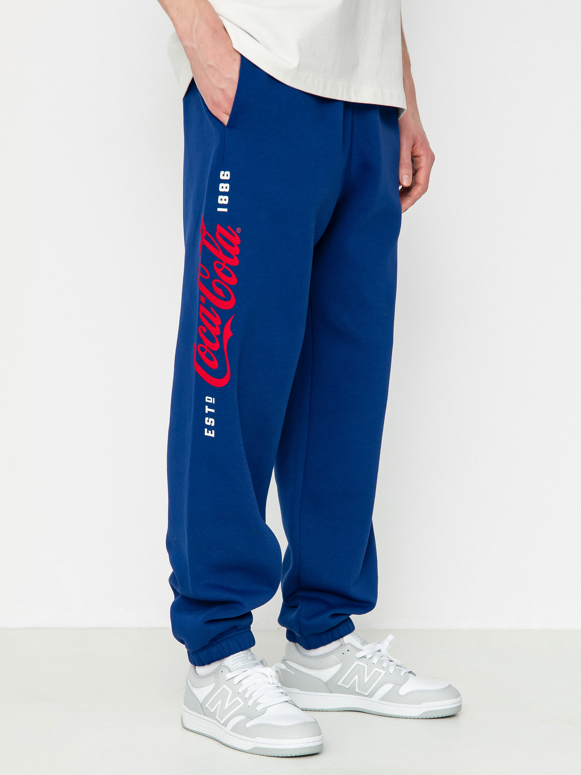 Champion X Coca Cola Elastic Cuff Pants 220182 Hose (bwb)