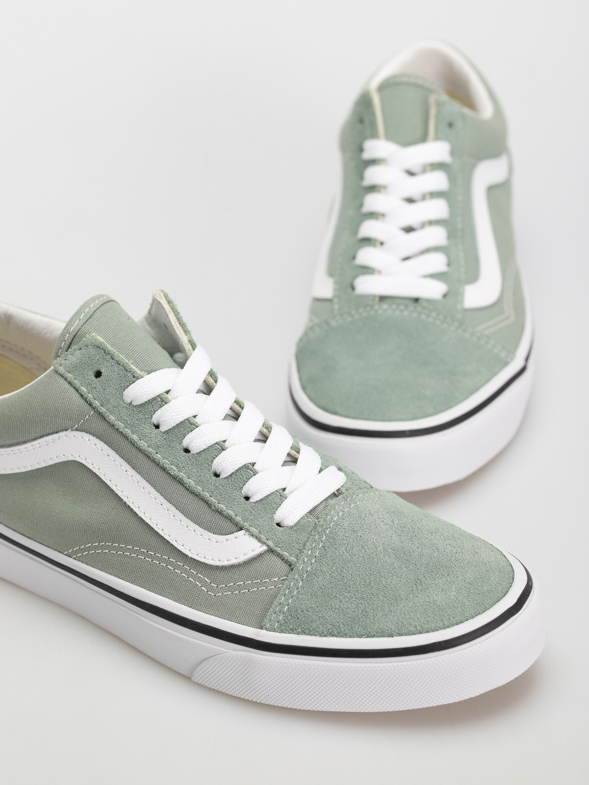 Vans Old Skool Shoes (color theory iceberg green)