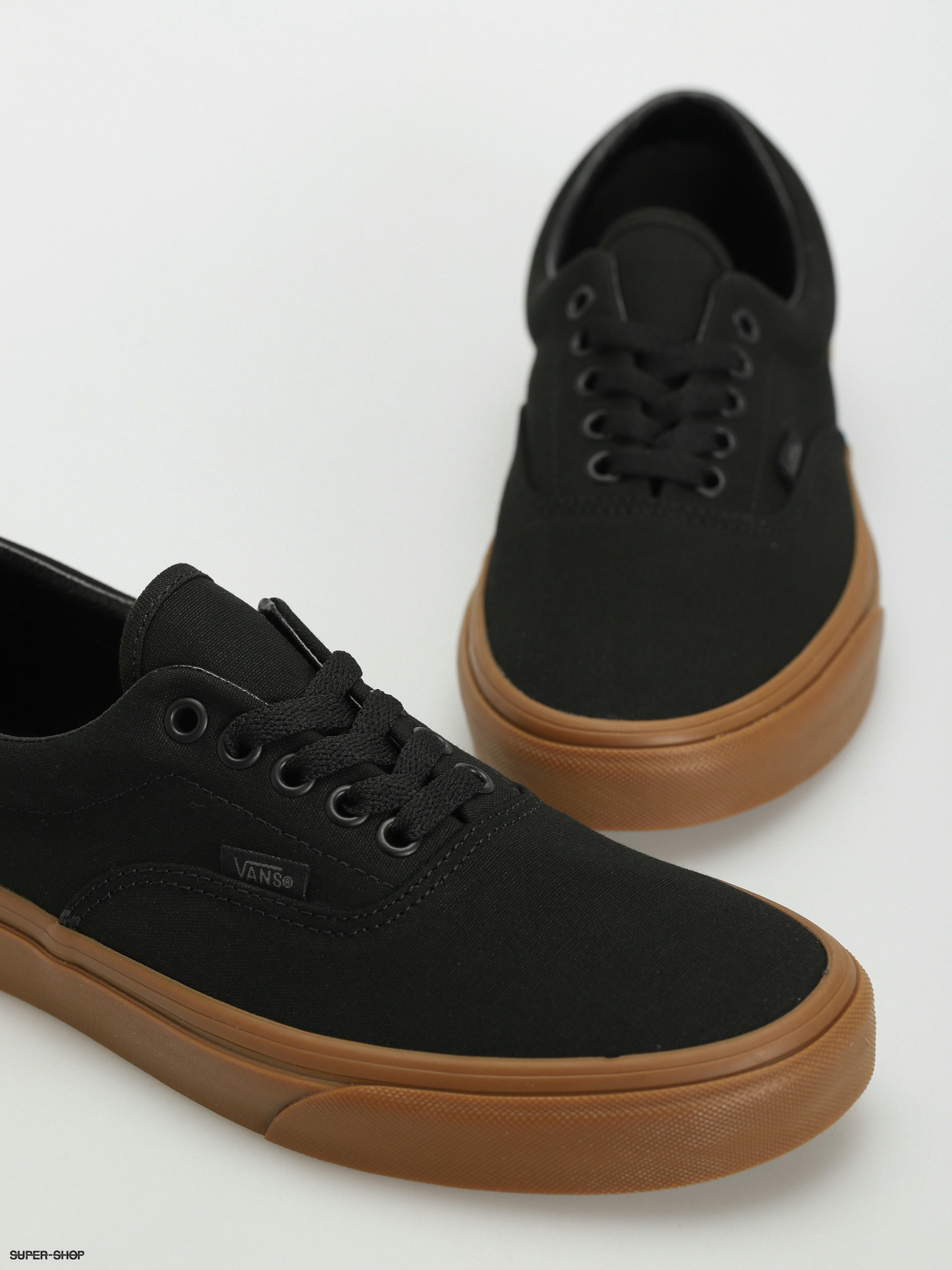 Vans era outlet black classic gum