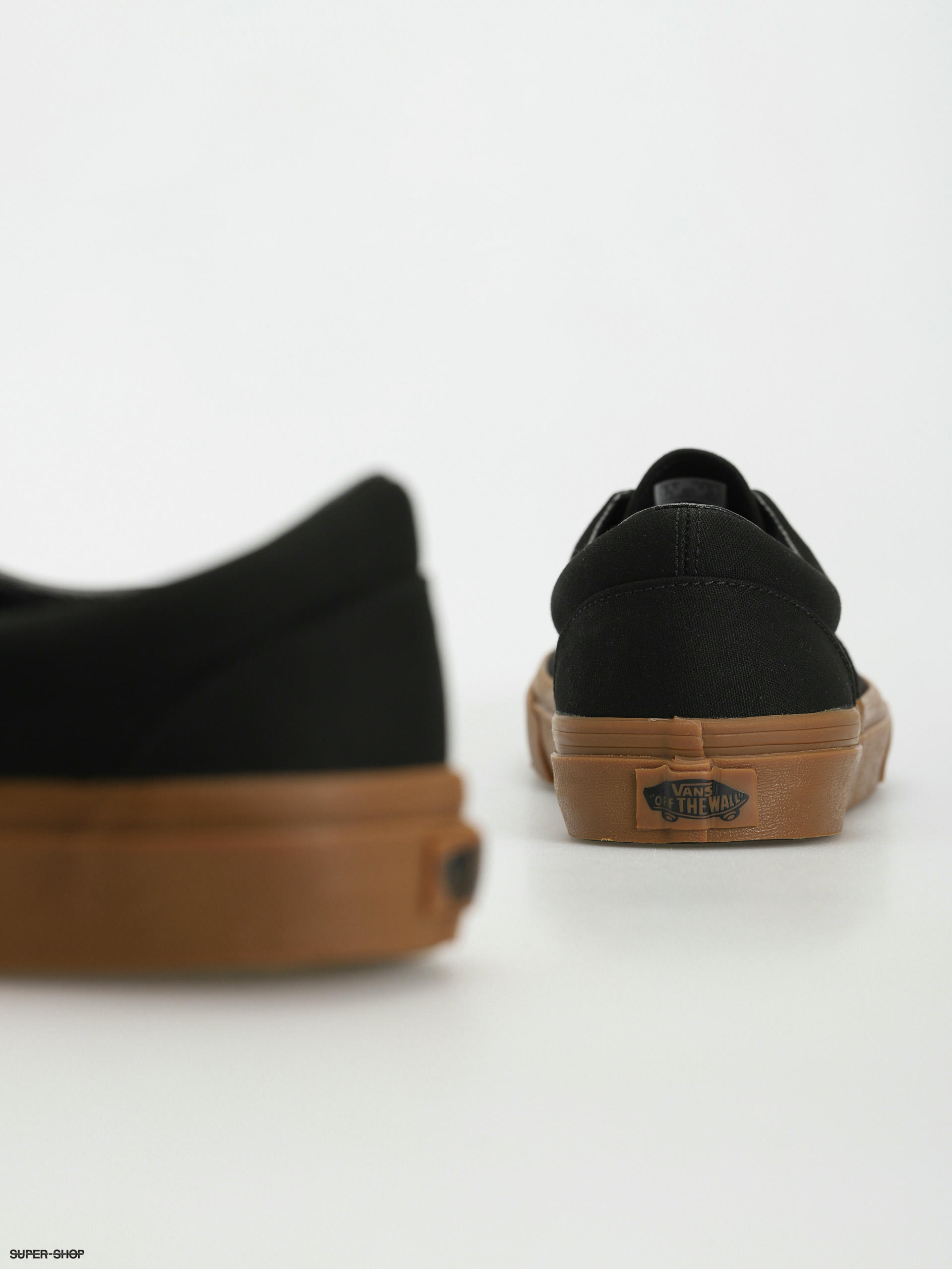 Vans black gum era sale