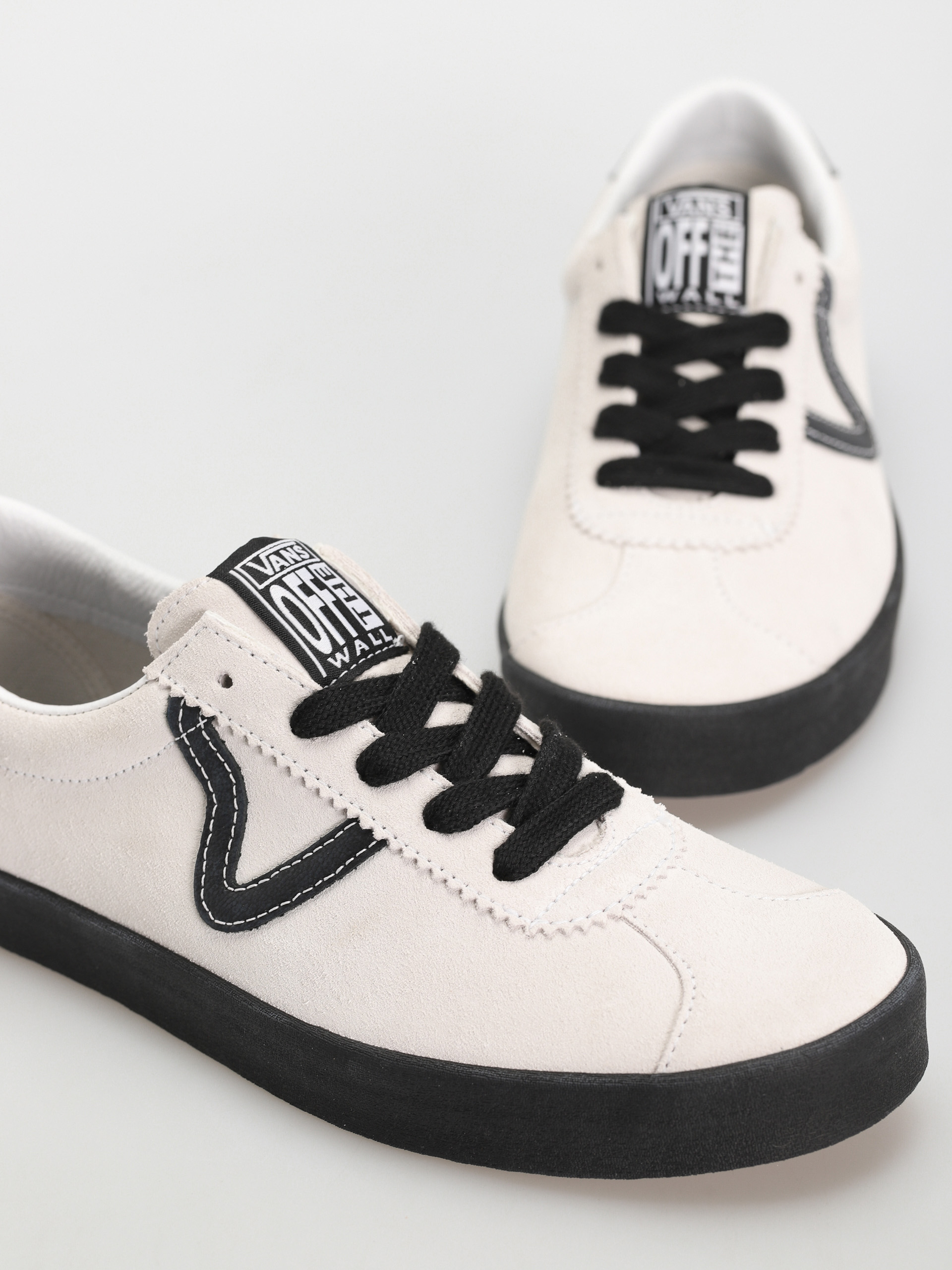 Vans Sport Low Shoes (suede white/black)
