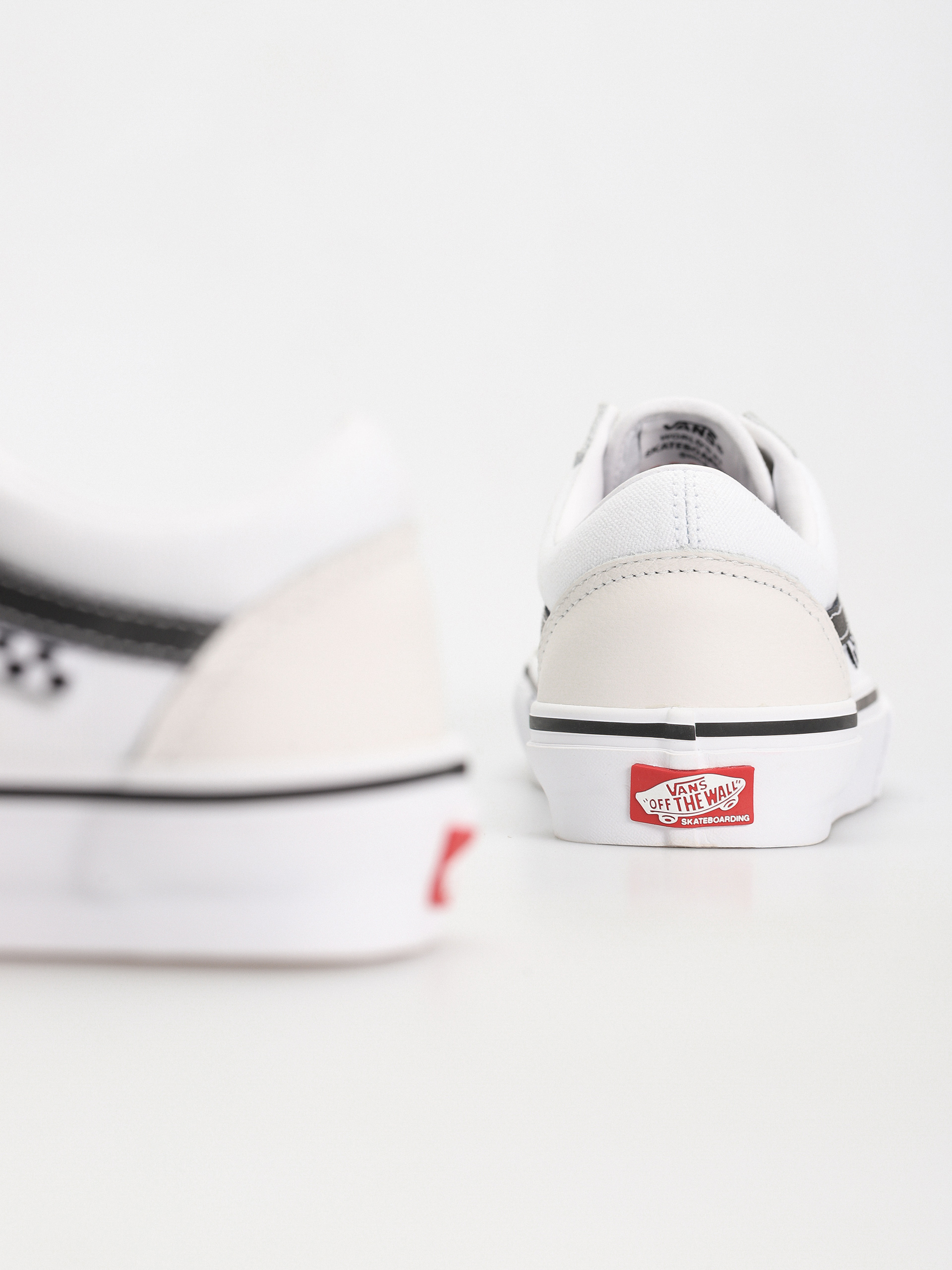 Vans Skate Old Skool Shoes (leather white/white)