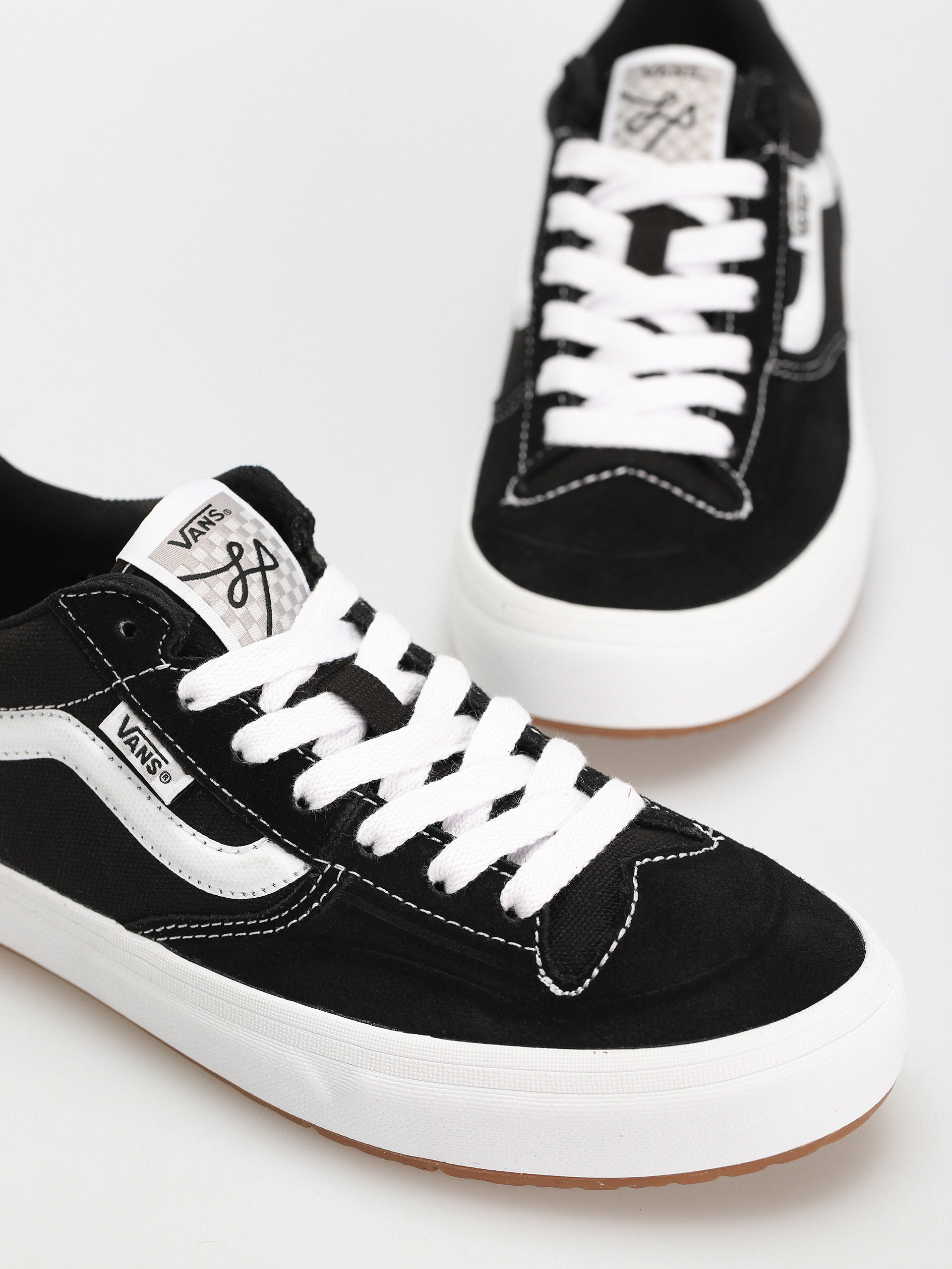 Vans Lizzie Low Shoes (black/white)