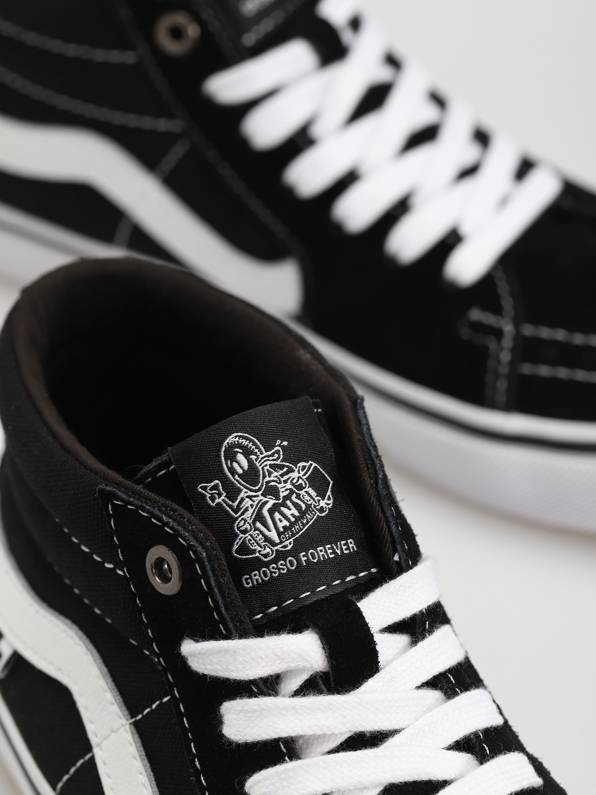 Vans Skate Grosso Mid Shoes (black/white)