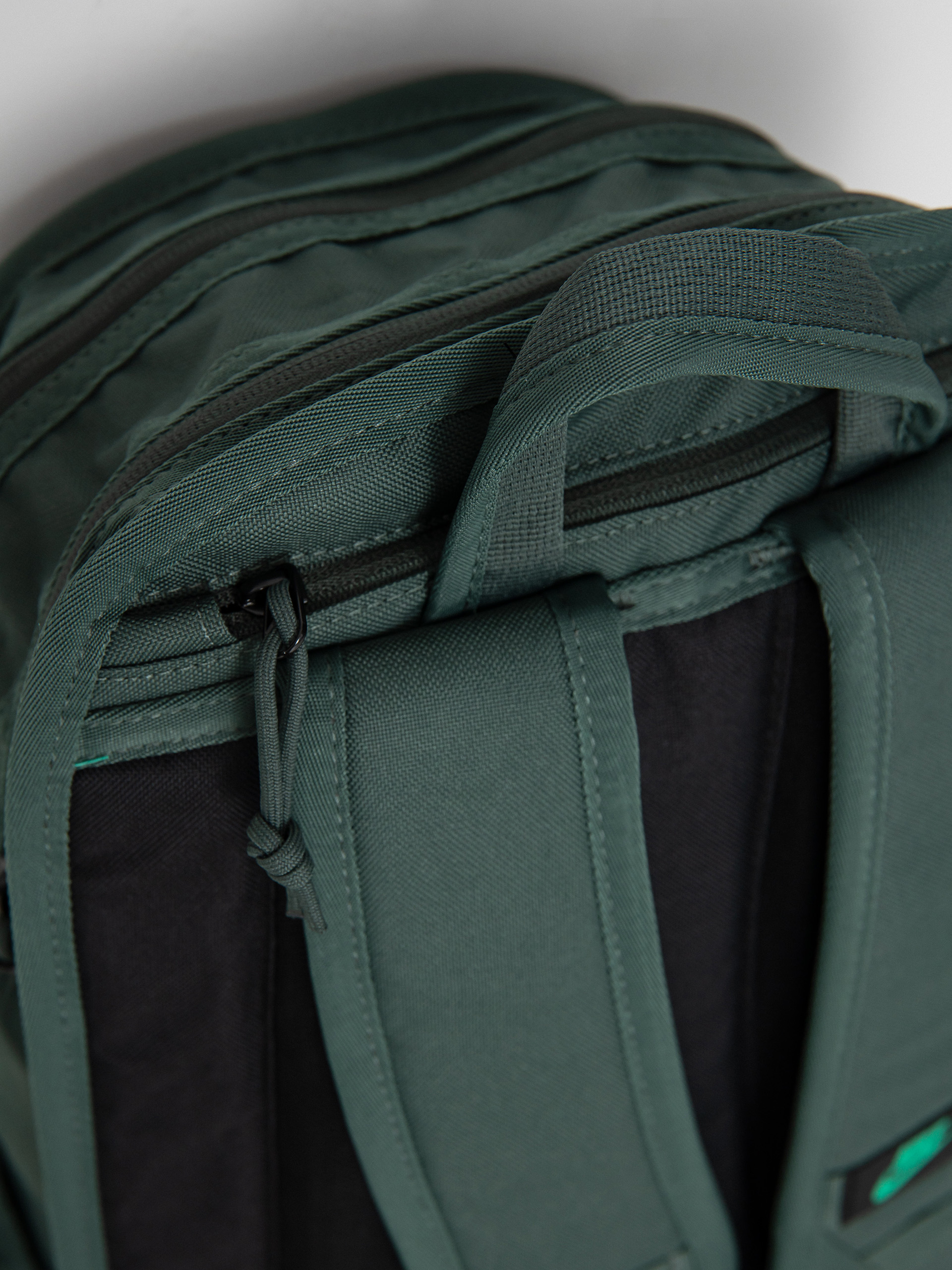 Nike SB RPM Backpack (vintage green/black/stadium green)
