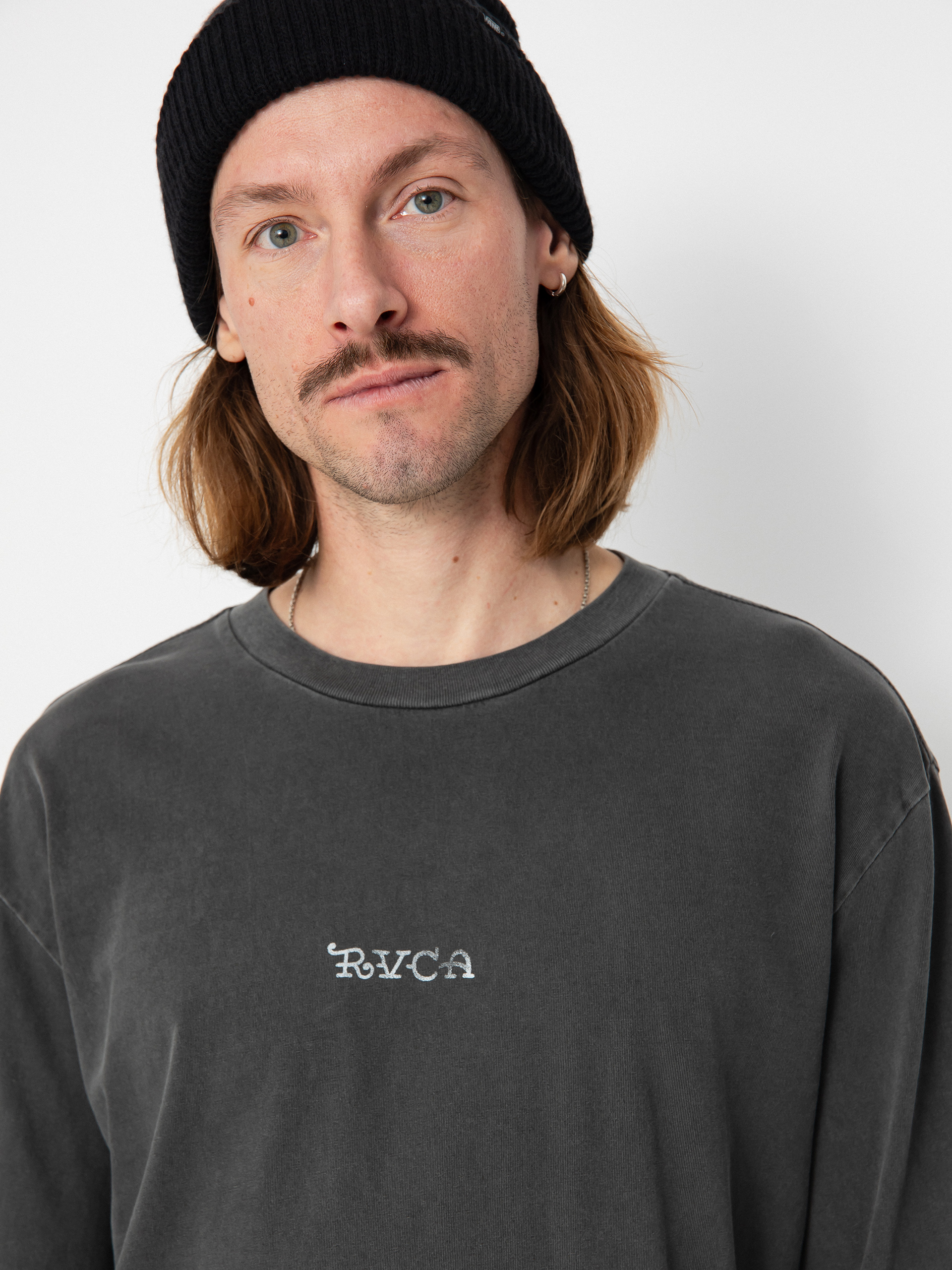 RVCA Krak Panther Longsleeve (washed black)