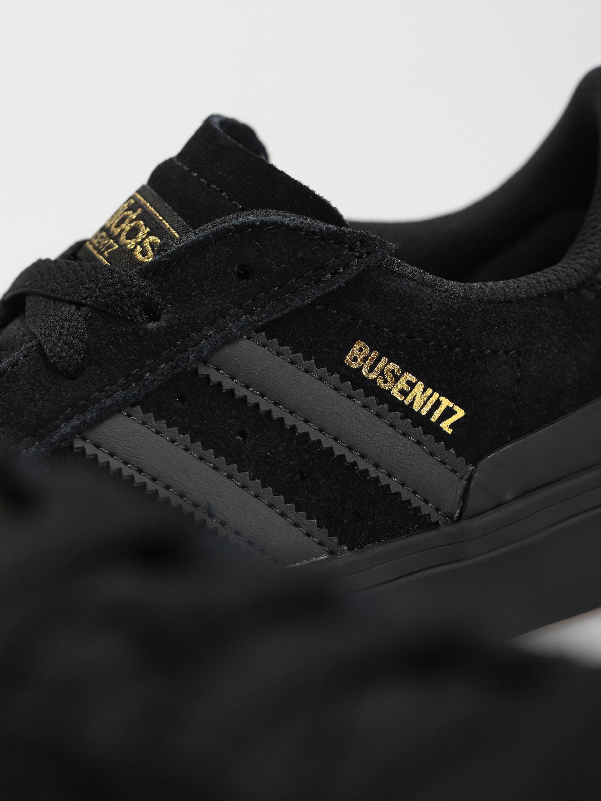adidas Busenitz VULC II Shoes (cblack/carbon/cblack)