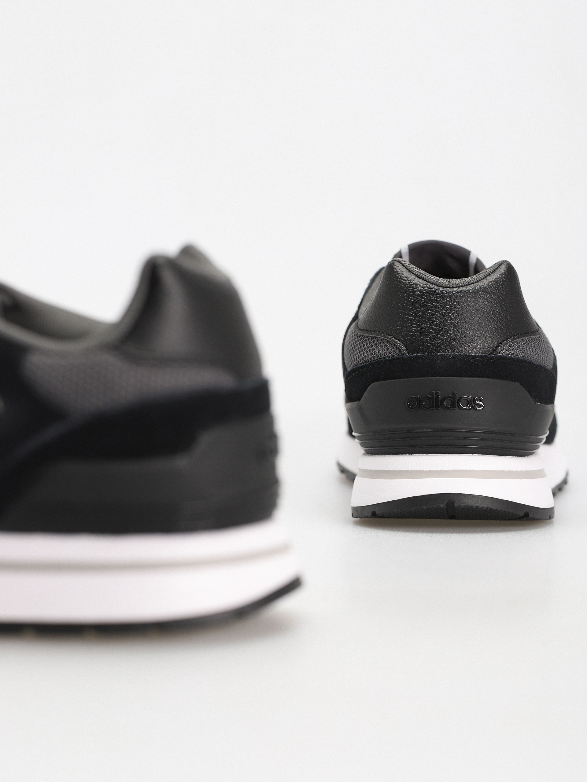 adidas Run 80s Shoes (cblack/ftwwht/gresix)