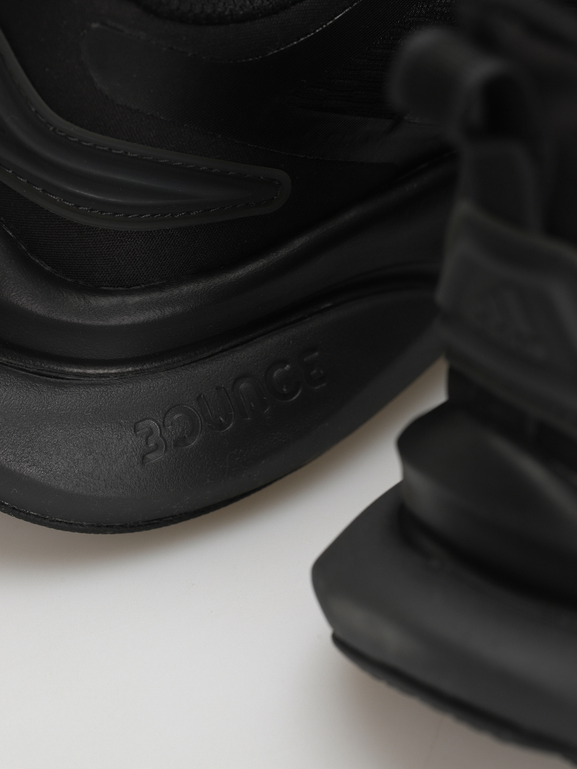 adidas AlphaBounce + Shoes (cblack/carbon/carbon)