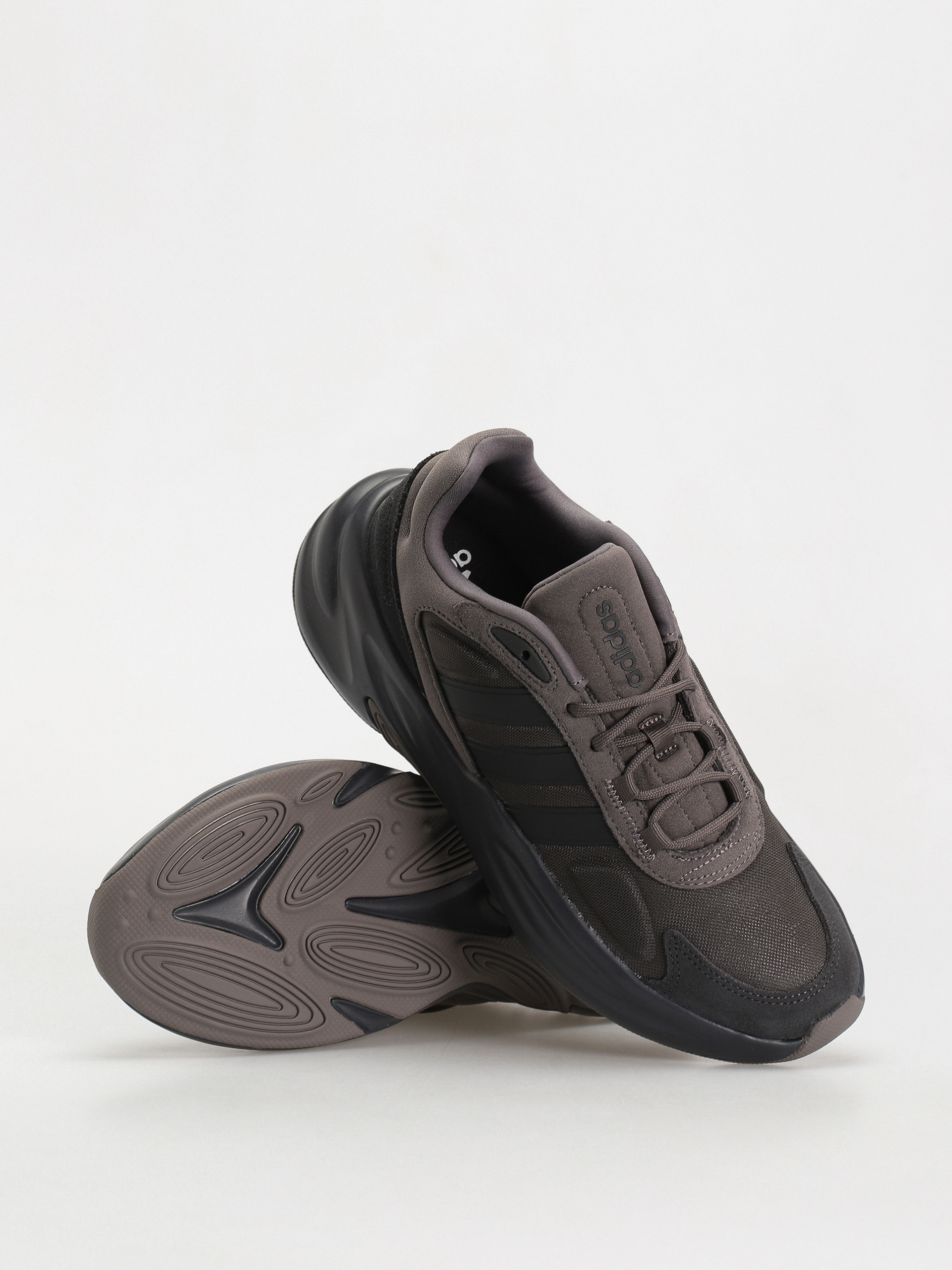 adidas Ozelle Shoes (chacoa/carbon/carbon)