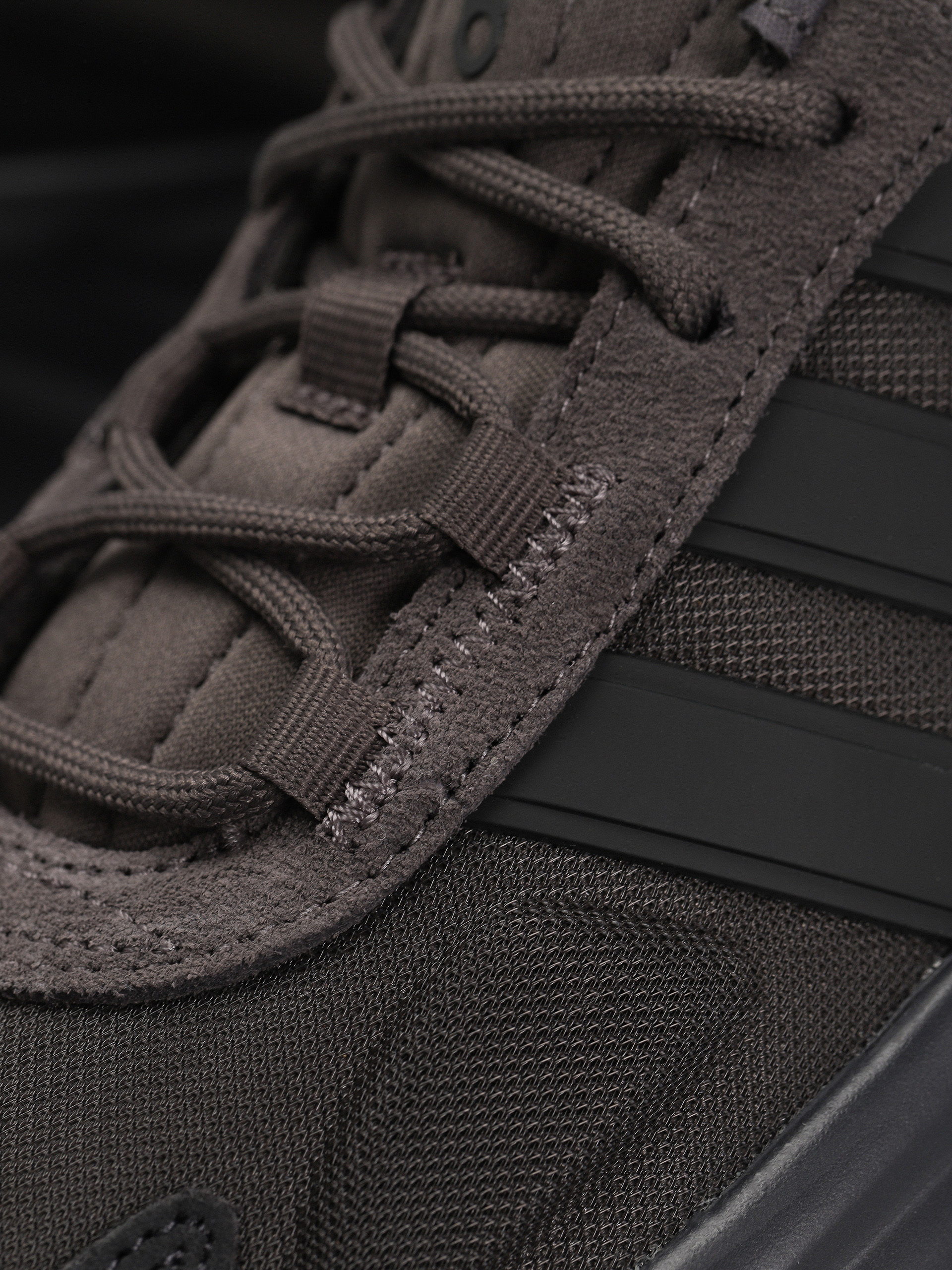 adidas Ozelle Shoes violet (chacoa/carbon/carbon)