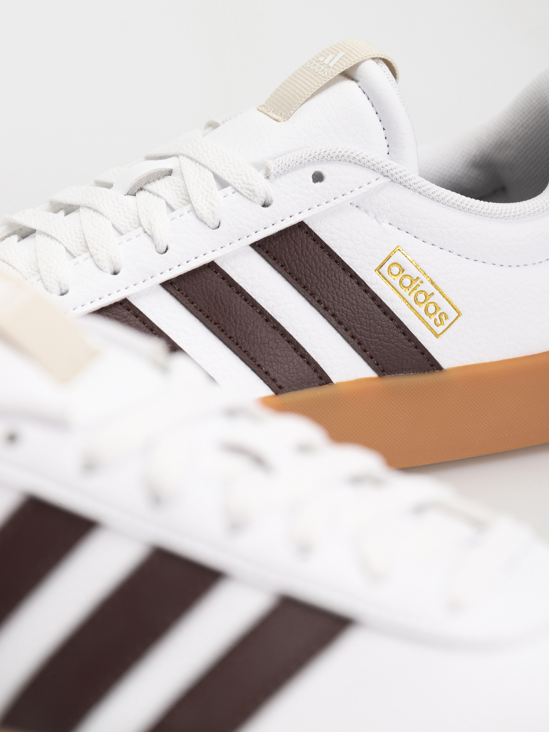 adidas VL Court 3.0 Shoes (ftwwht/shabrn/alumin)