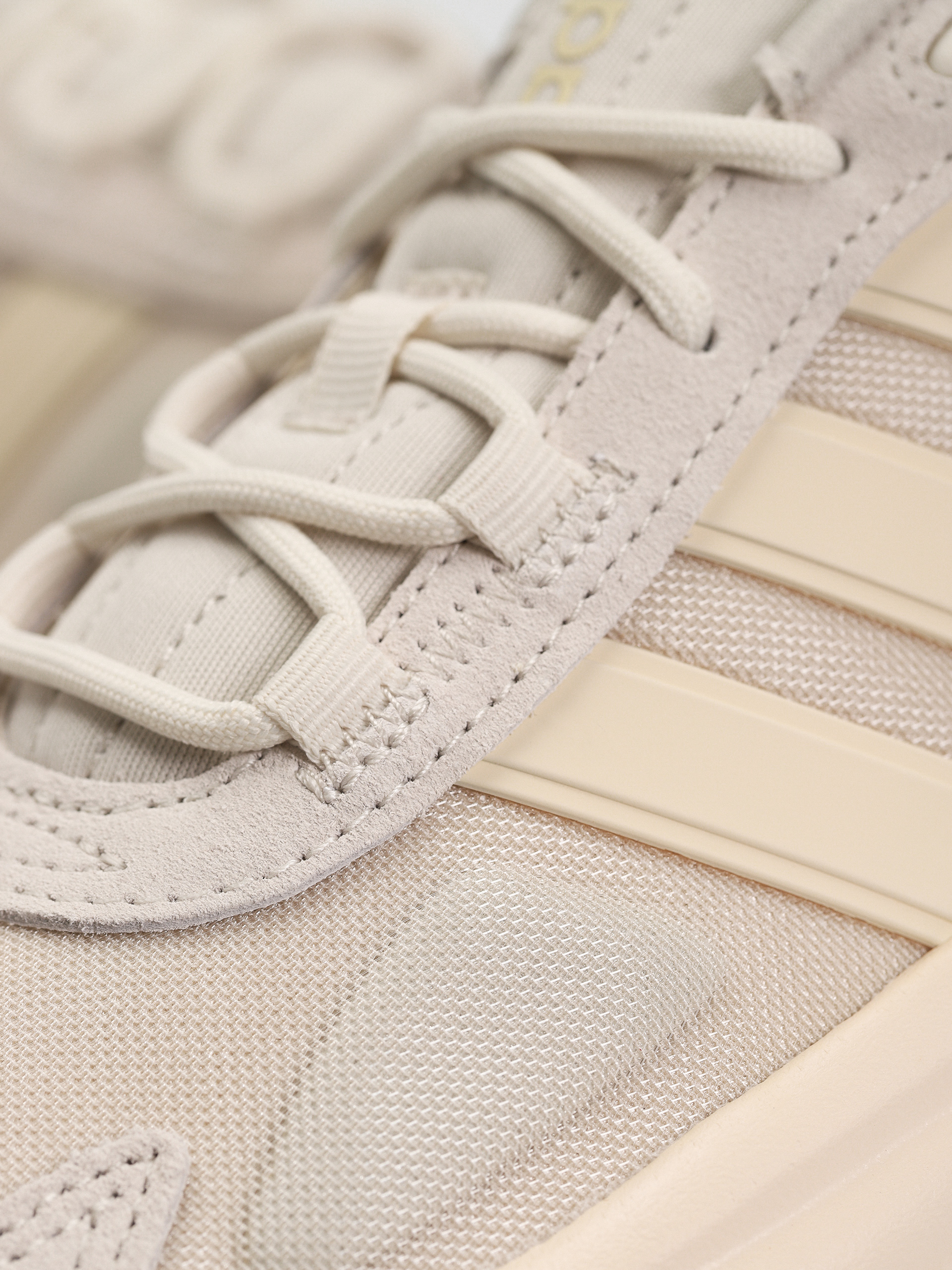 adidas Ozelle Schuhe (alumin/wonwhi/gum3)