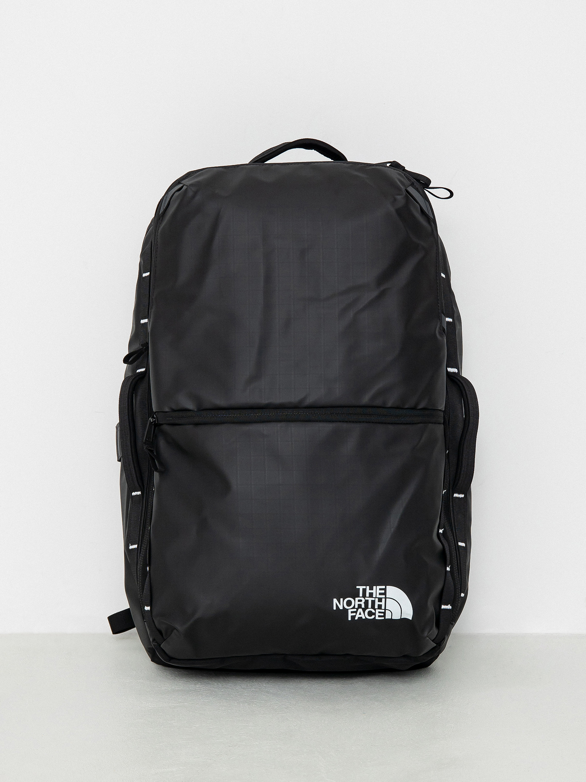 The North Face Base Camp Voyager Travel Pack Backpack (tnf black/tnf white)
