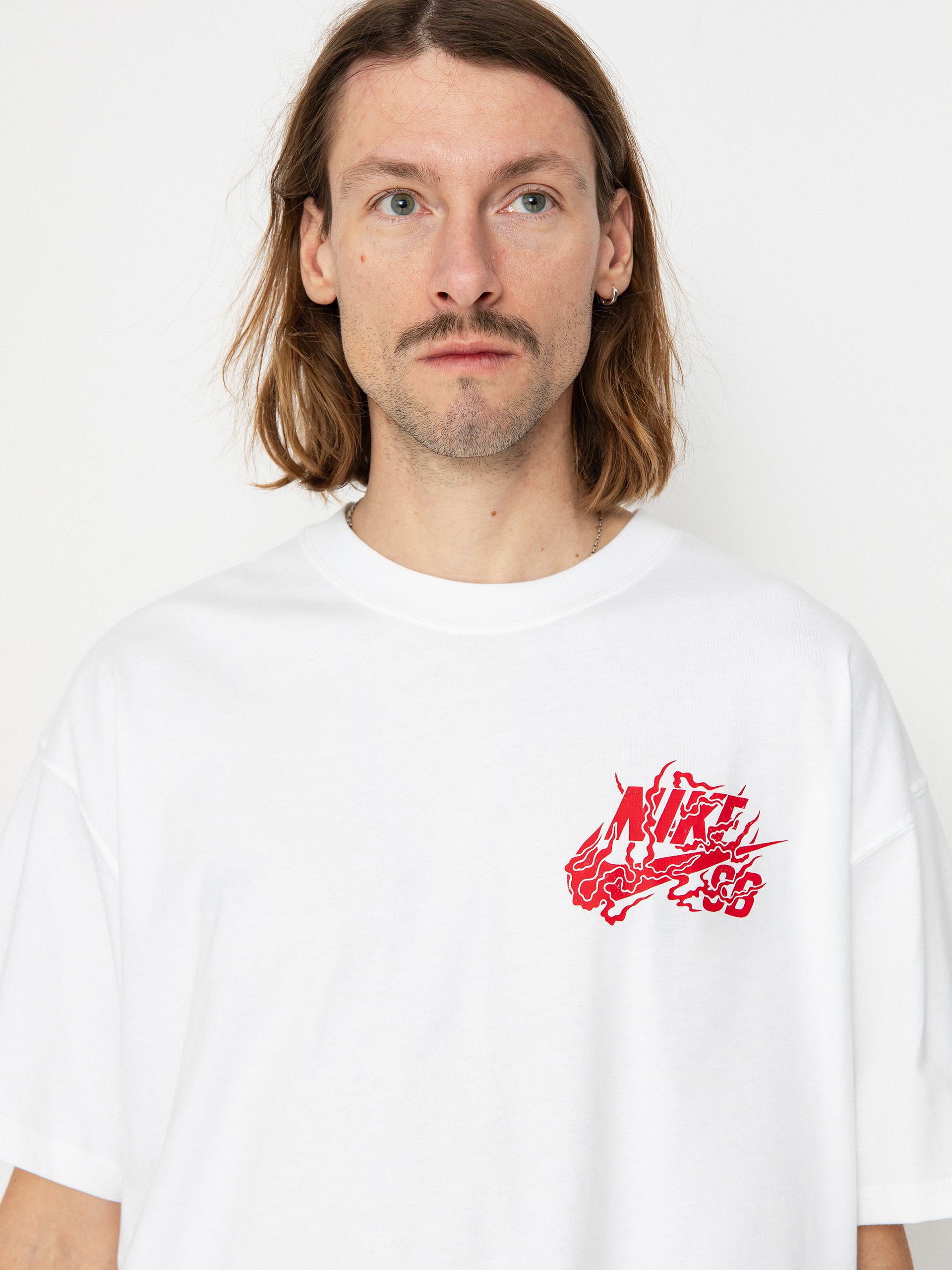 Nike SB M90 Dragon T-shirt (white/university red)