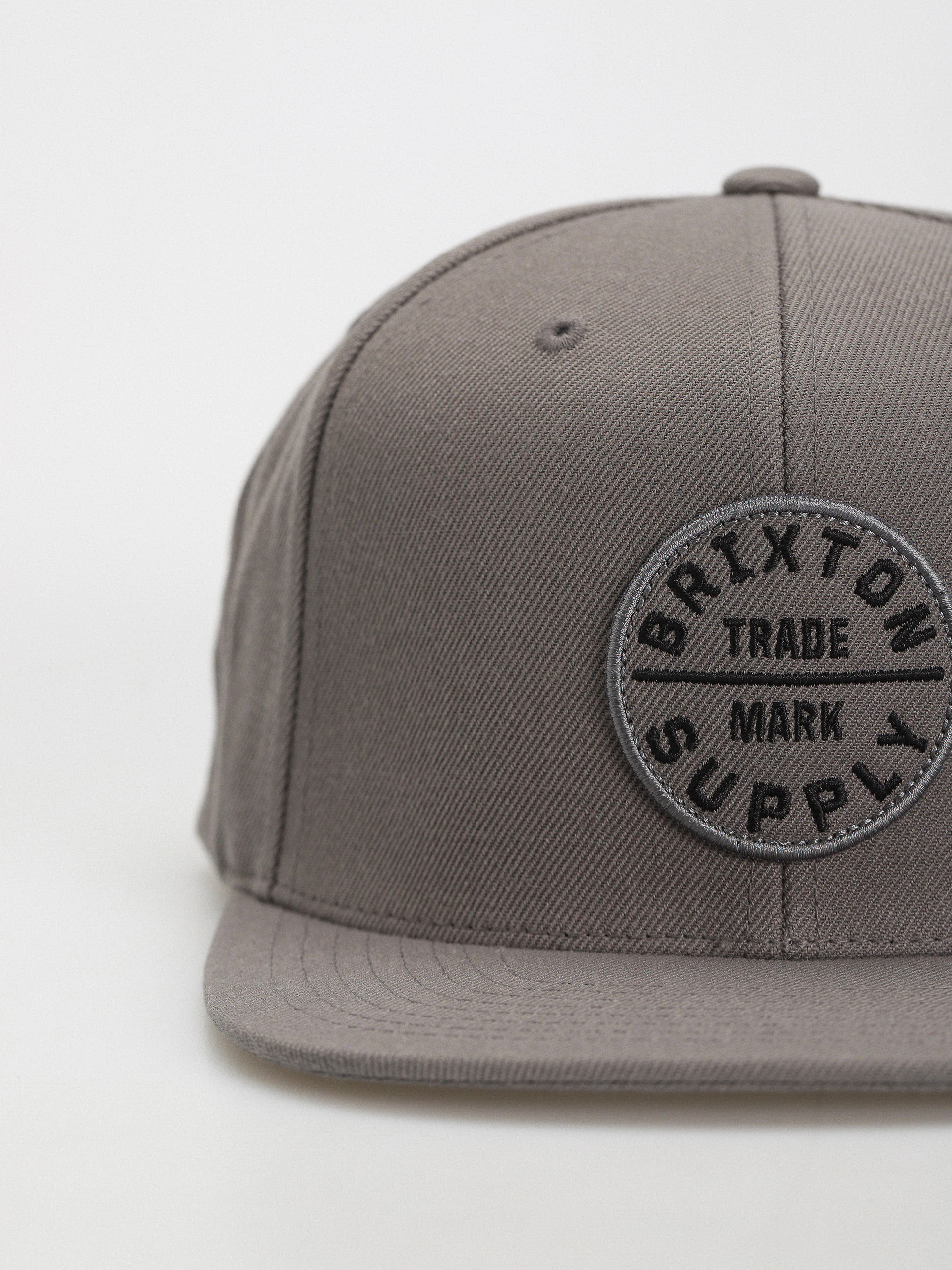 Brixton Oath III Snapback Cap (charcoal/charcoal)