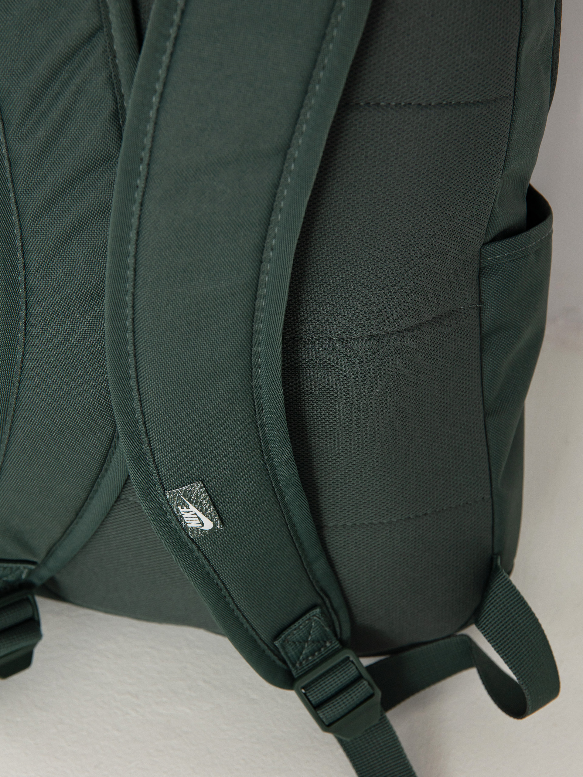 Nike SB Elemental Rucksack (vintage green/vintage green/summit white)