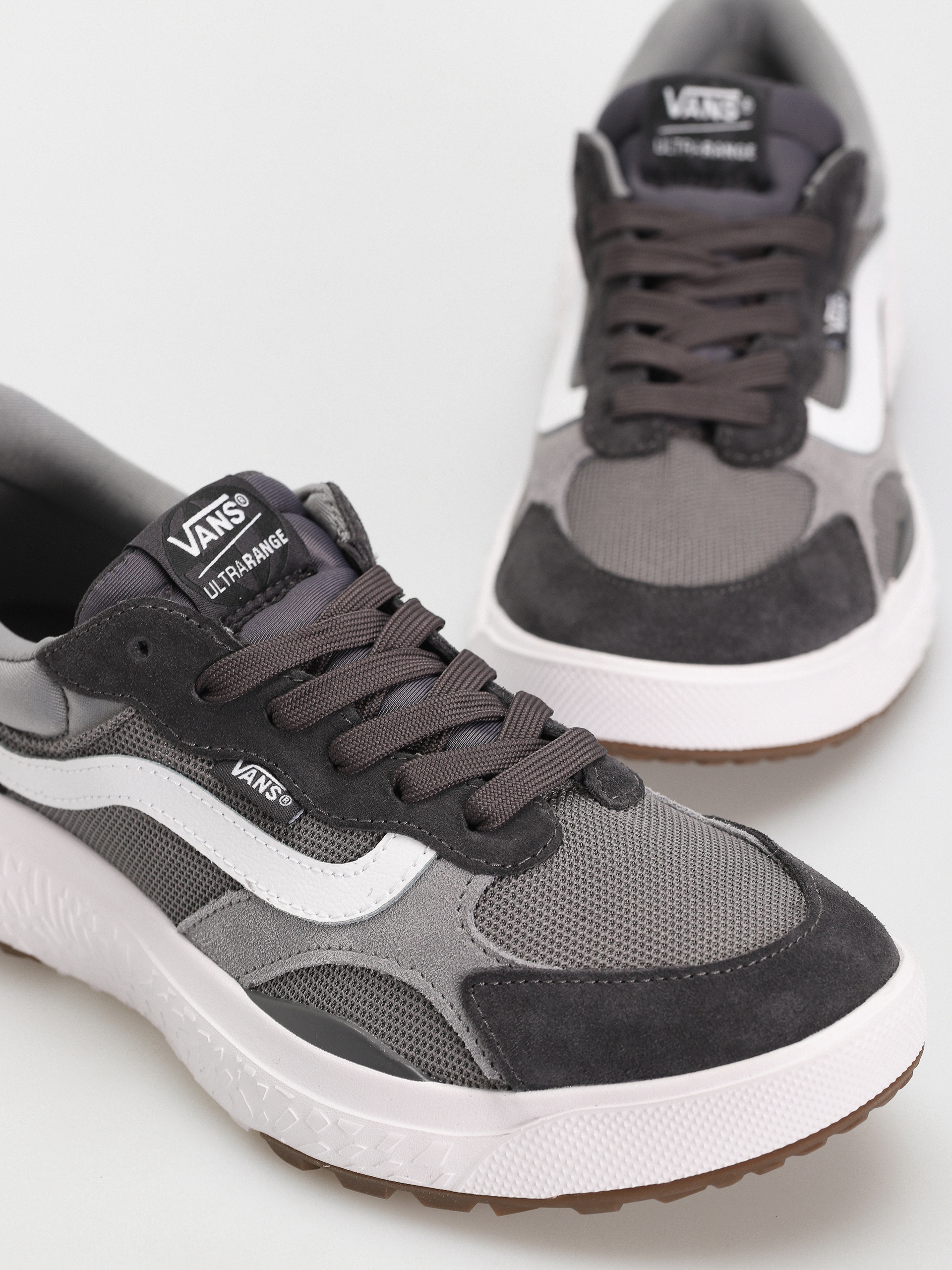 Vans Ultrarange Neo Vr3 Shoes (asphalt/white)