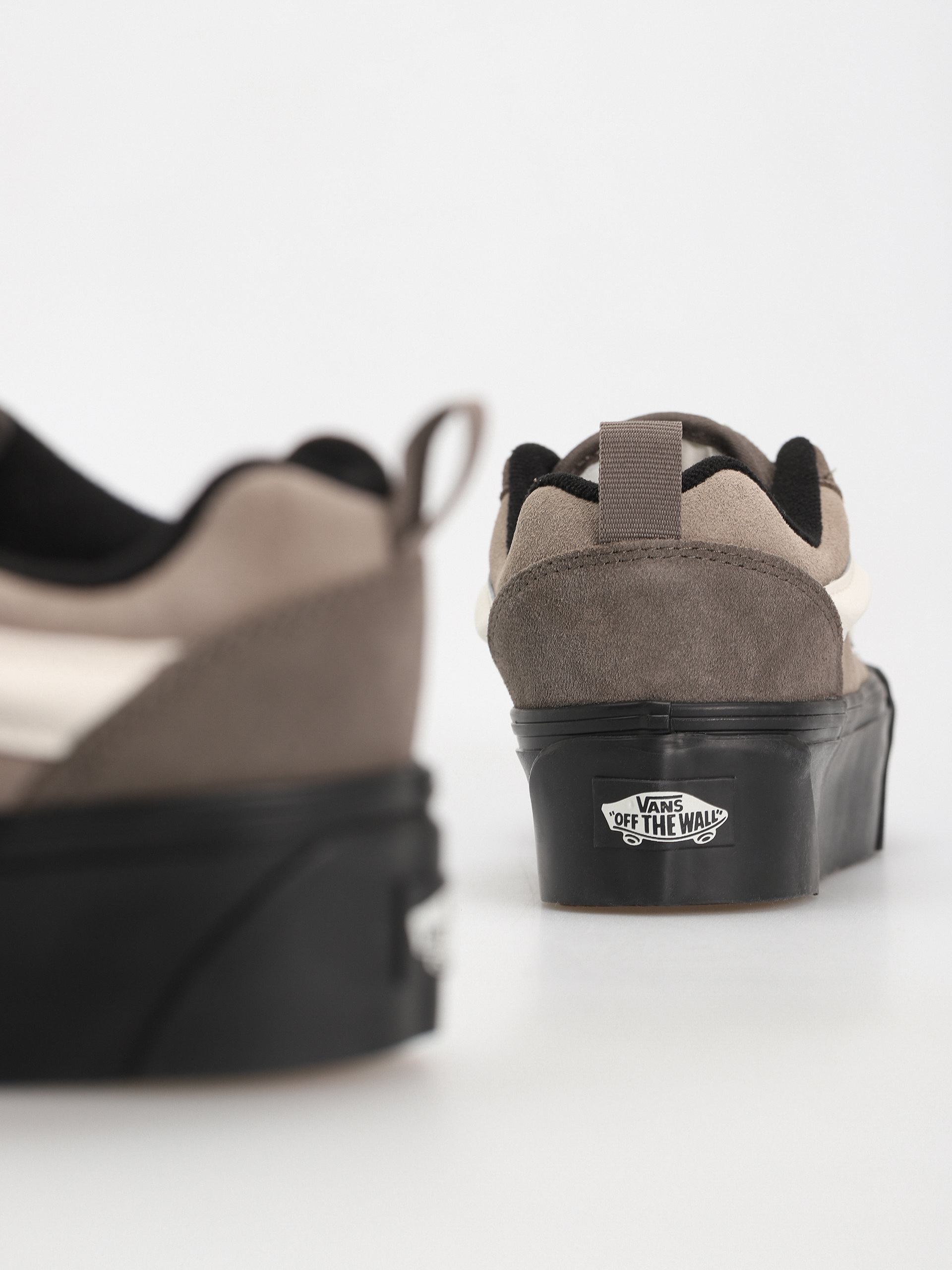 Vans Knu Stack Shoes (skater gray)