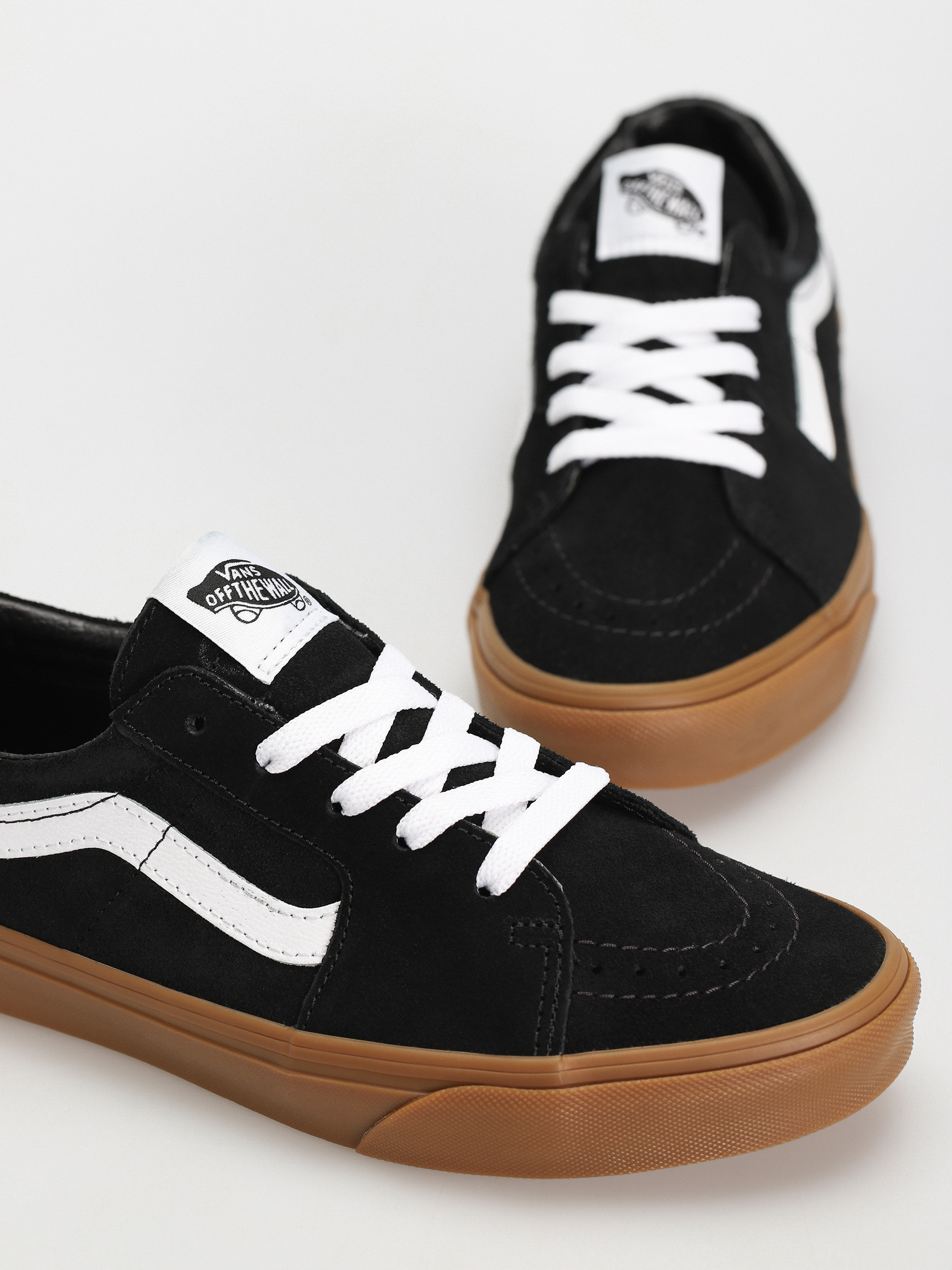 Vans Sk8 Low Shoes (black/gum)