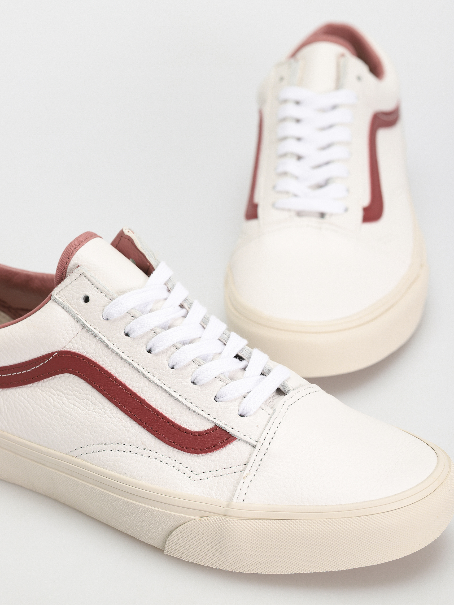 Vans Old Skool Shoes (premium leather russet brown)