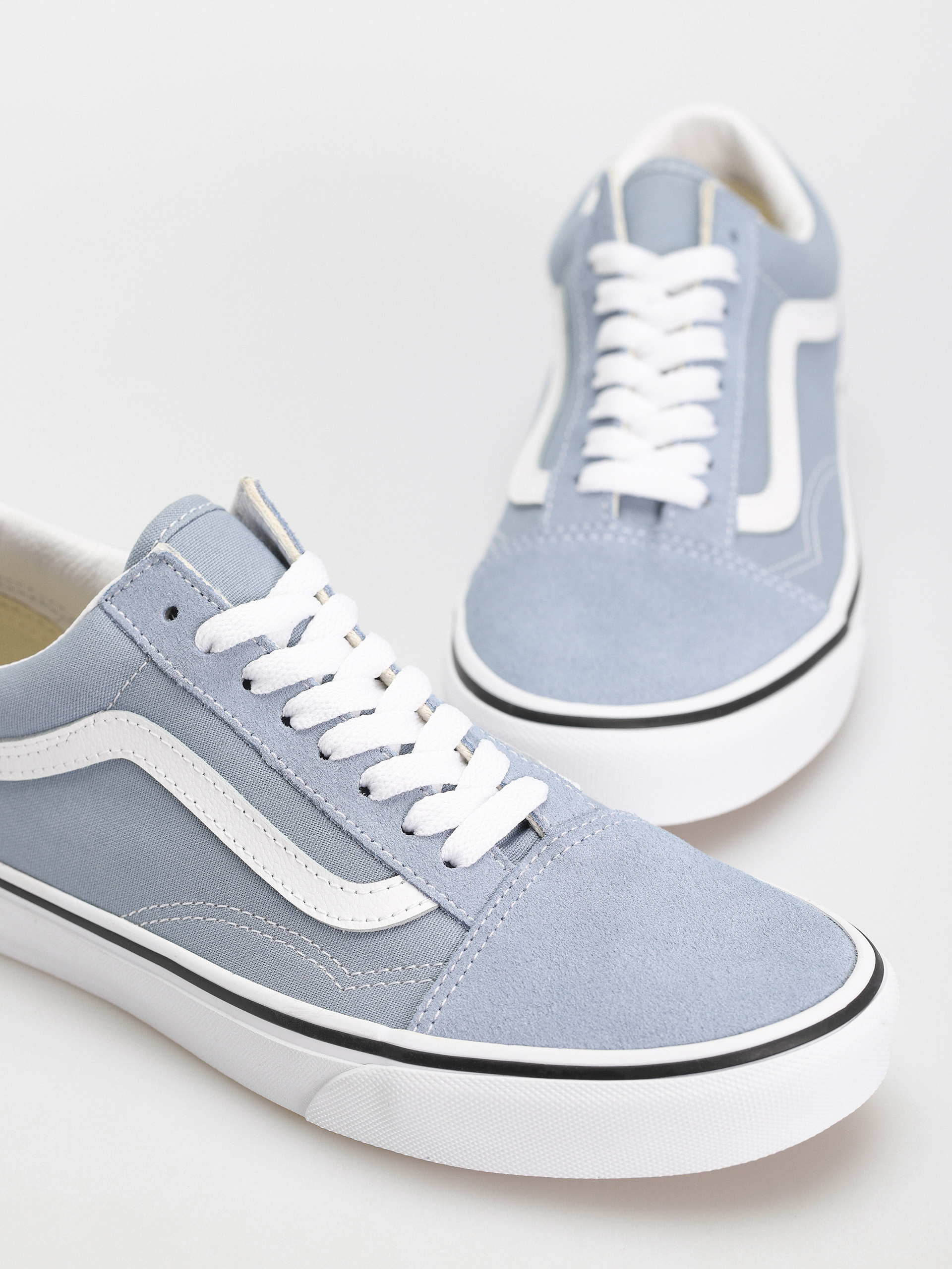 Vans Old Skool Shoes (color theory dusty blue)