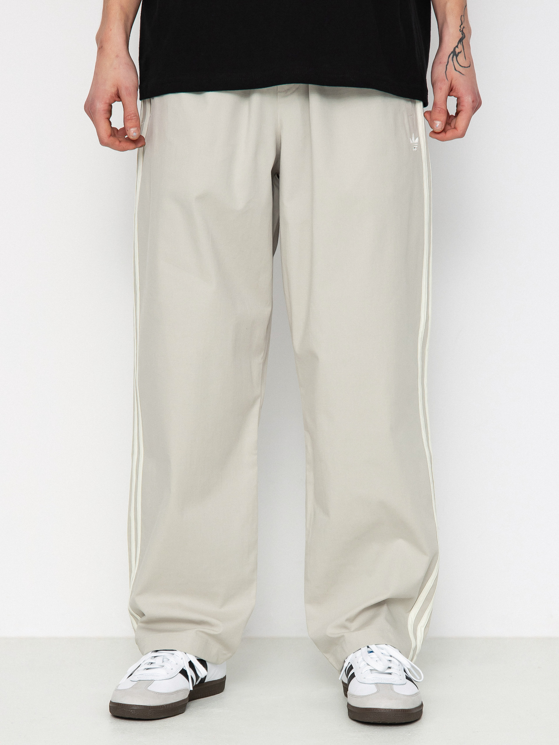 adidas Superfire TK Hose (putgre/ivory)