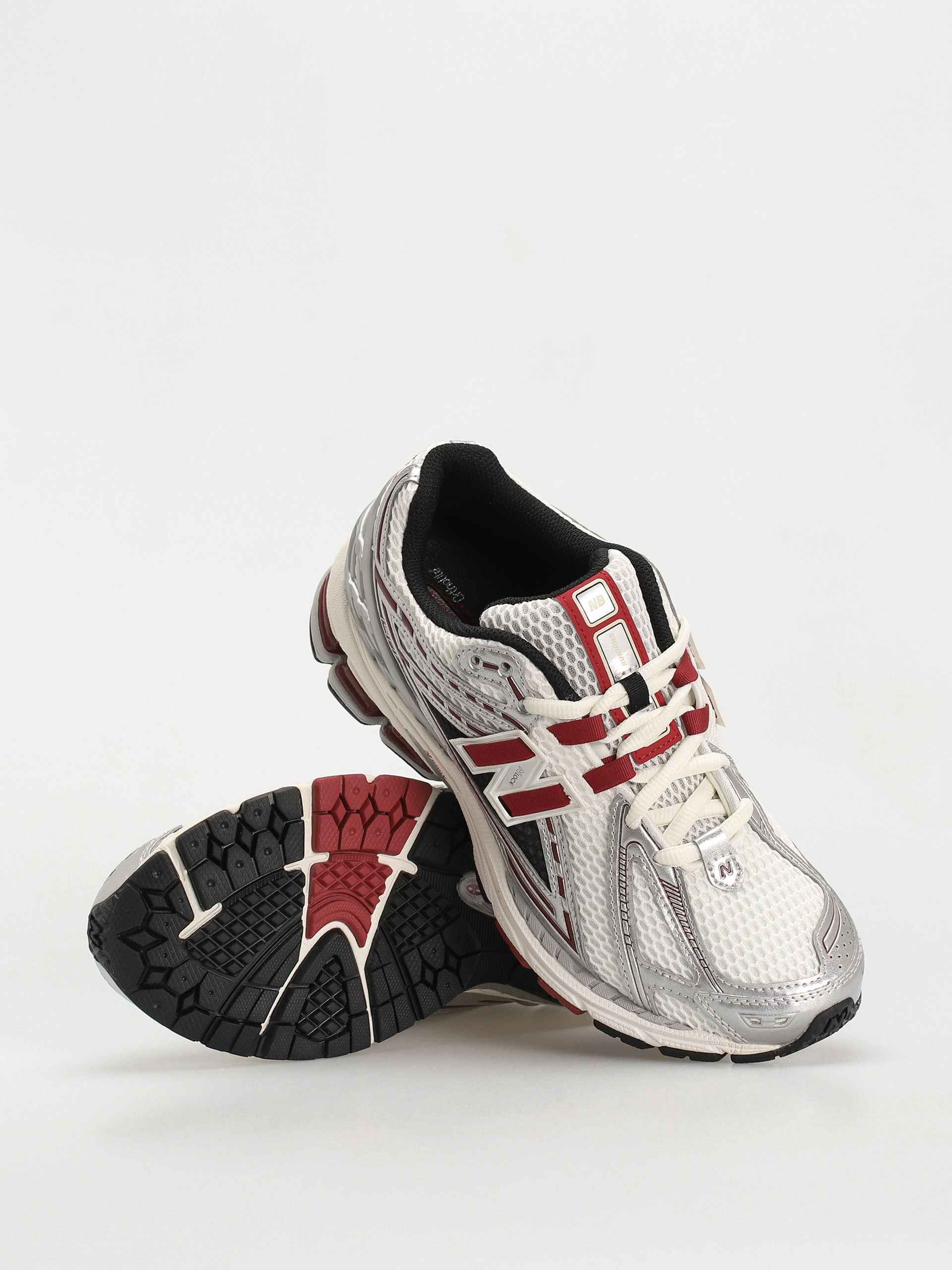 New Balance 1906 Shoes (silver classic crimson)