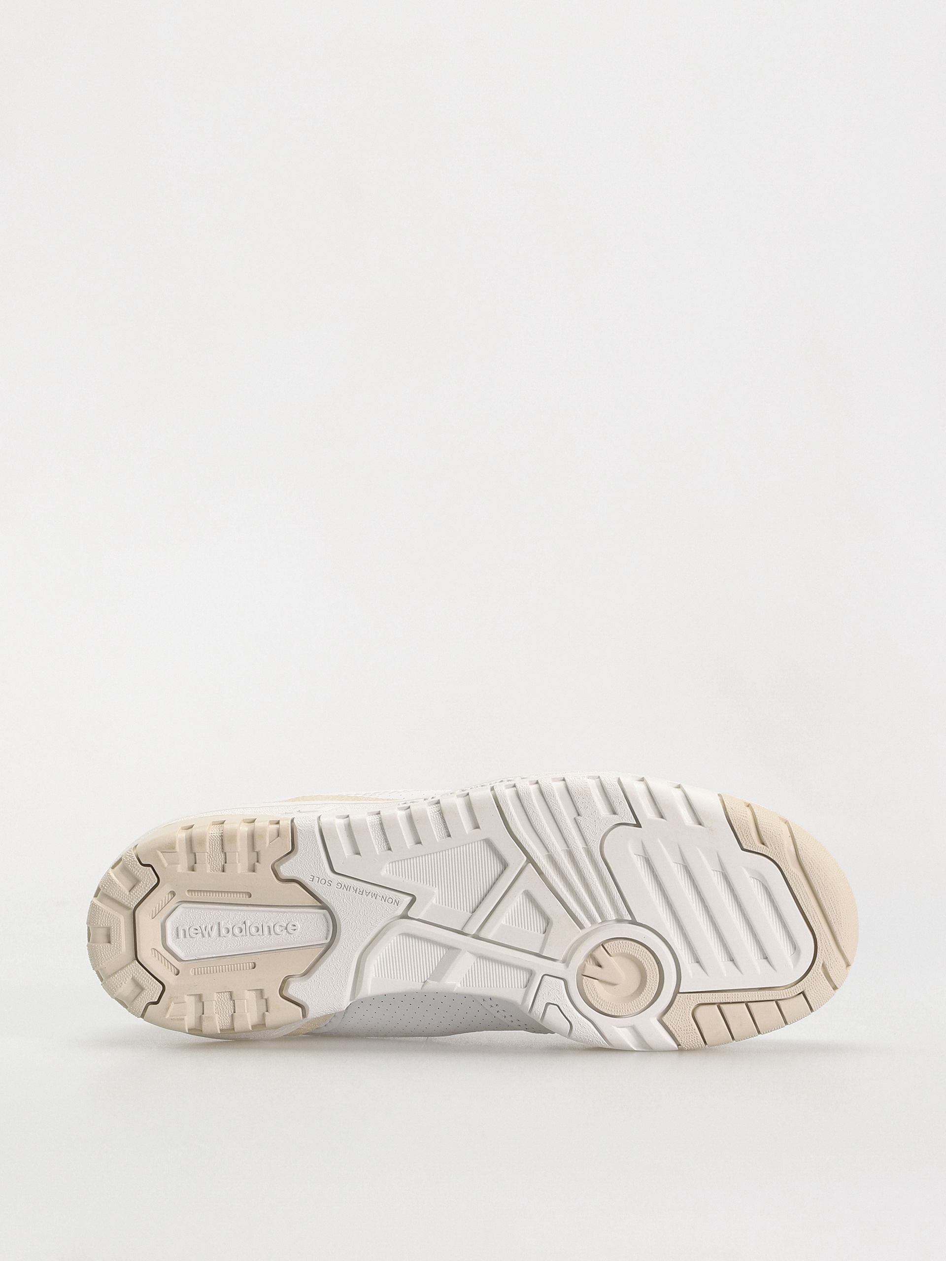 New Balance 550 Shoes Wmn (white linen)