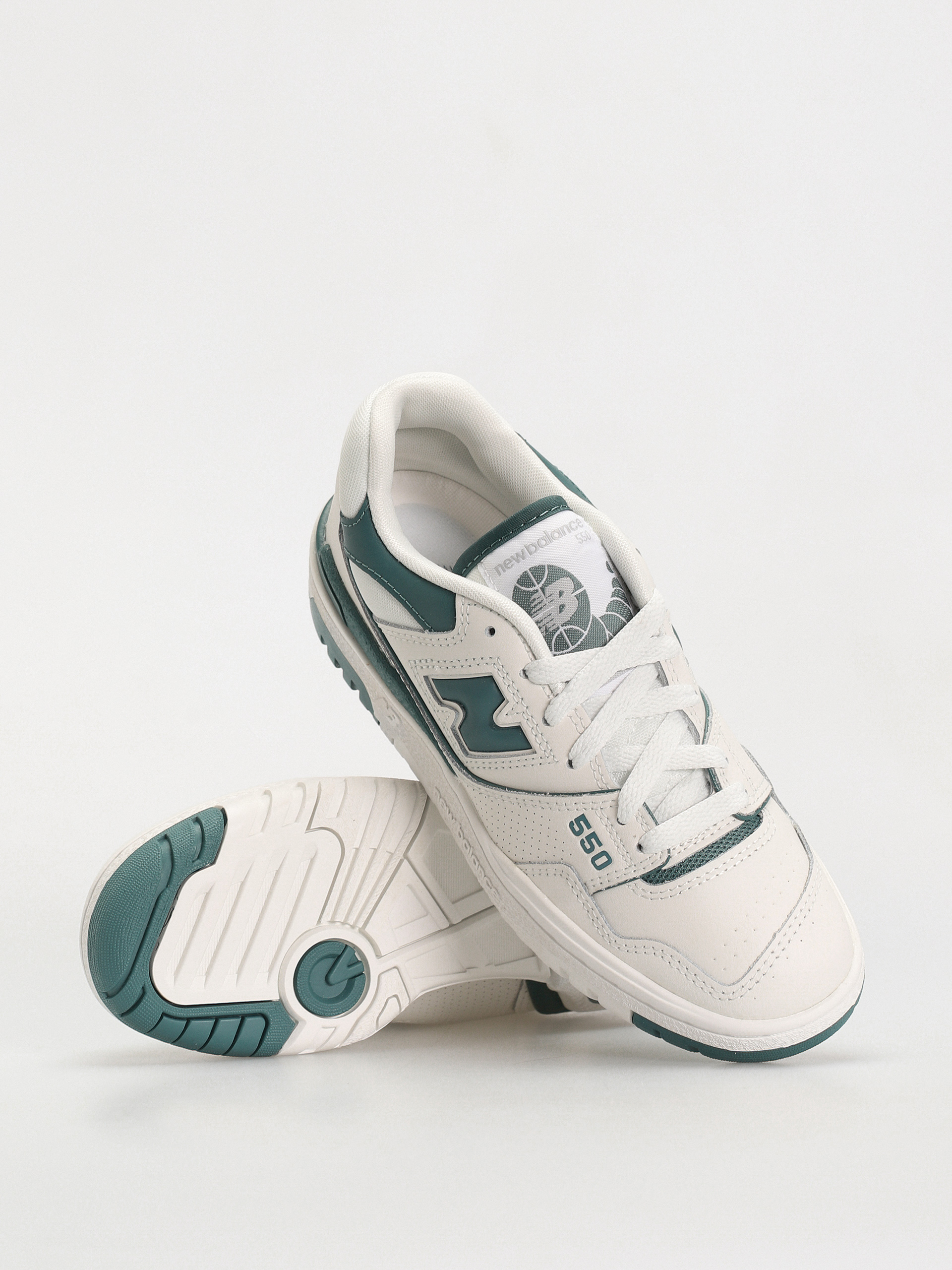 New Balance 550 Schuhe Wmn (reflection new spruce)
