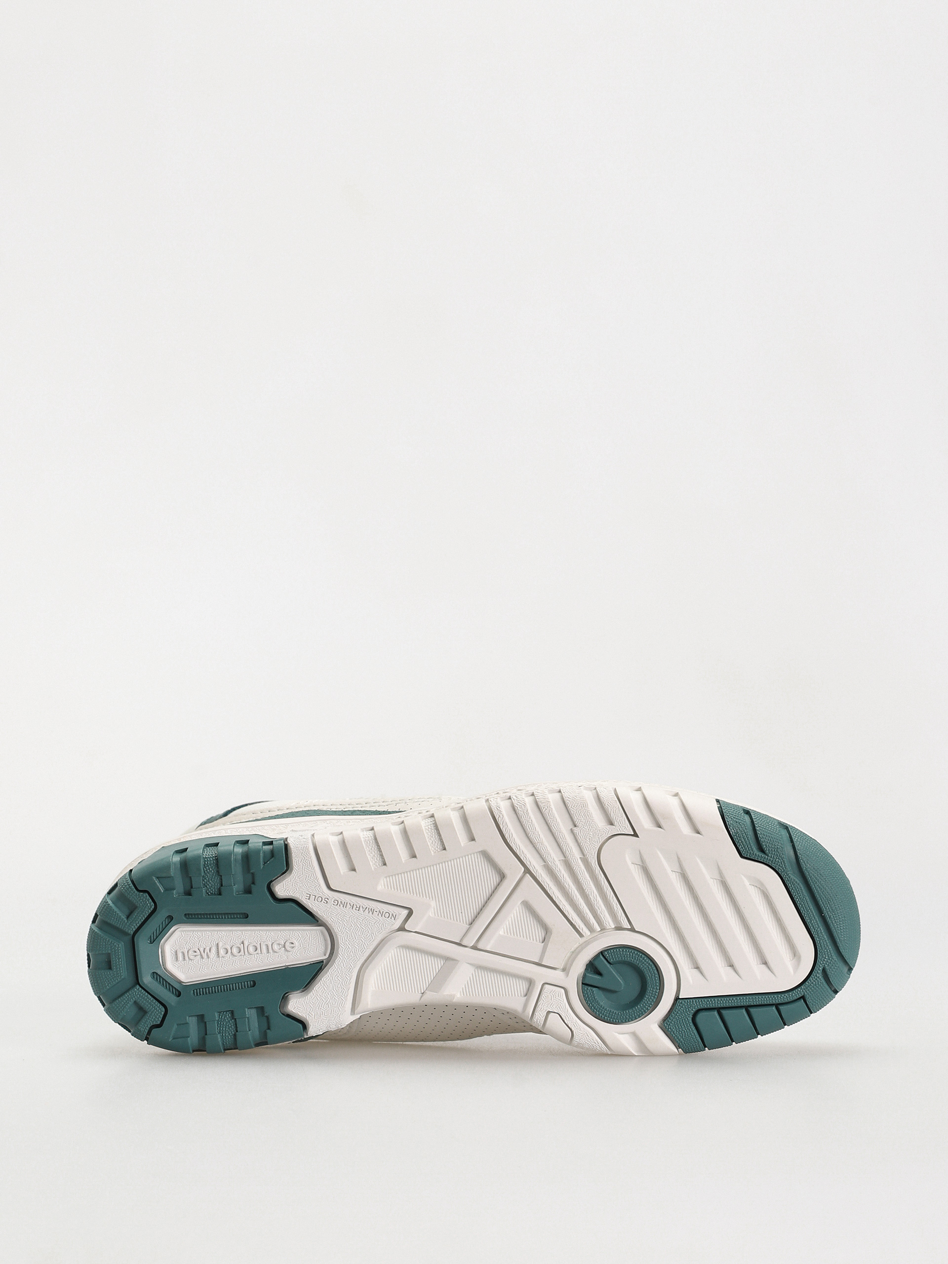 New Balance 550 Shoes Wmn (reflection new spruce)