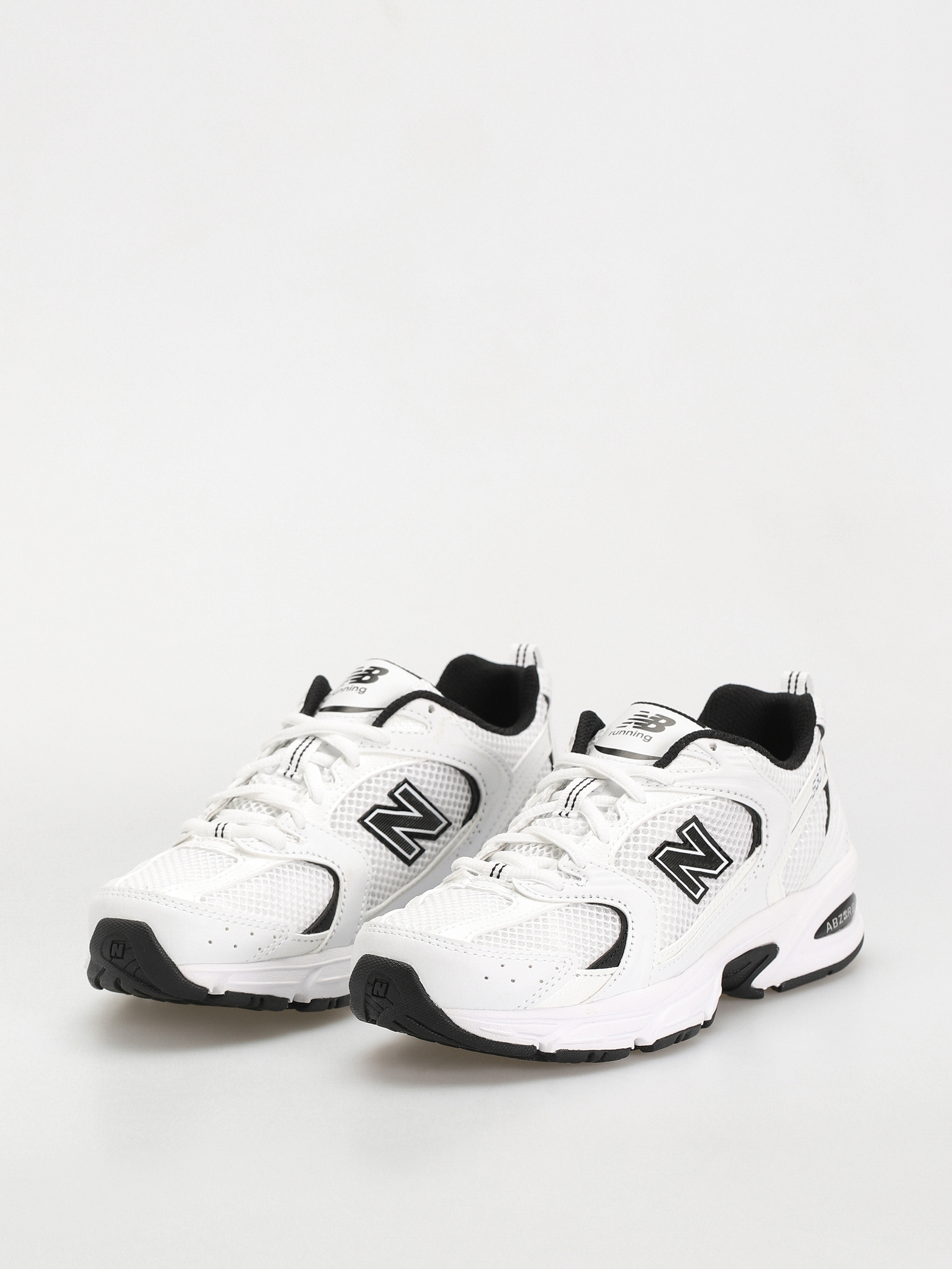 New Balance 530 Schuhe (white black details)