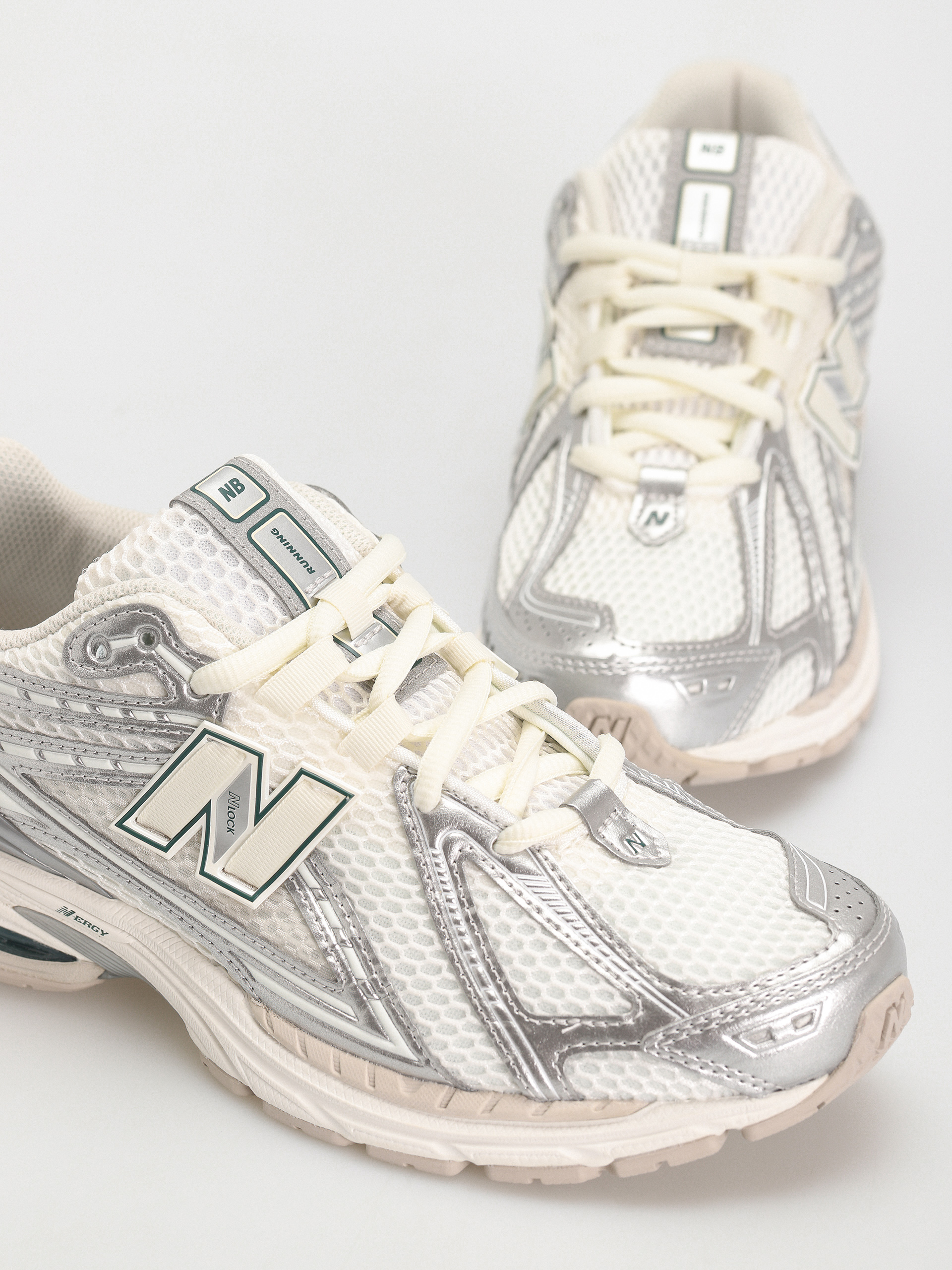New Balance 1906 Schuhe (silver metallic)