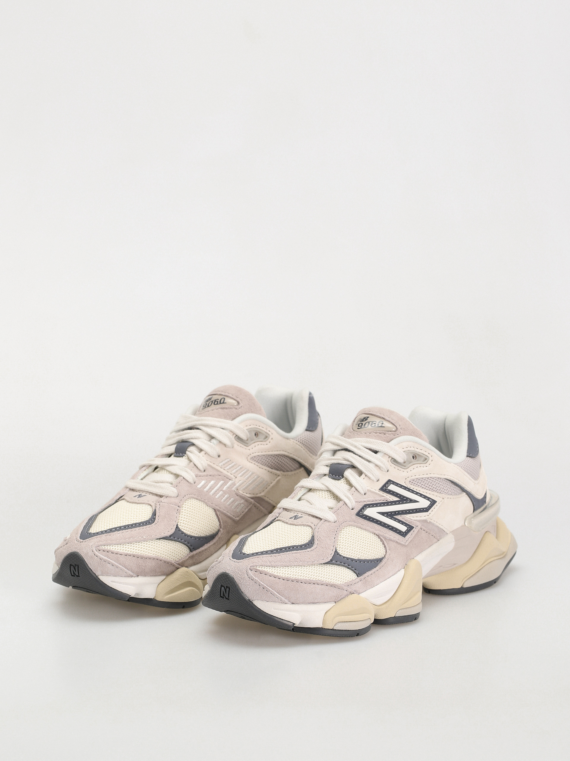 New Balance 9060 Schuhe (moonrock linen)