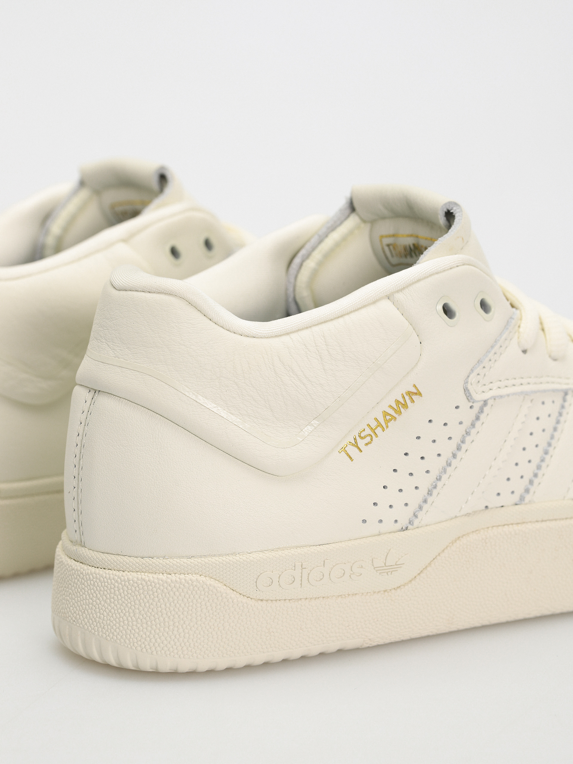 adidas Tyshawn Schuhe (ivory/ivory/blubir)