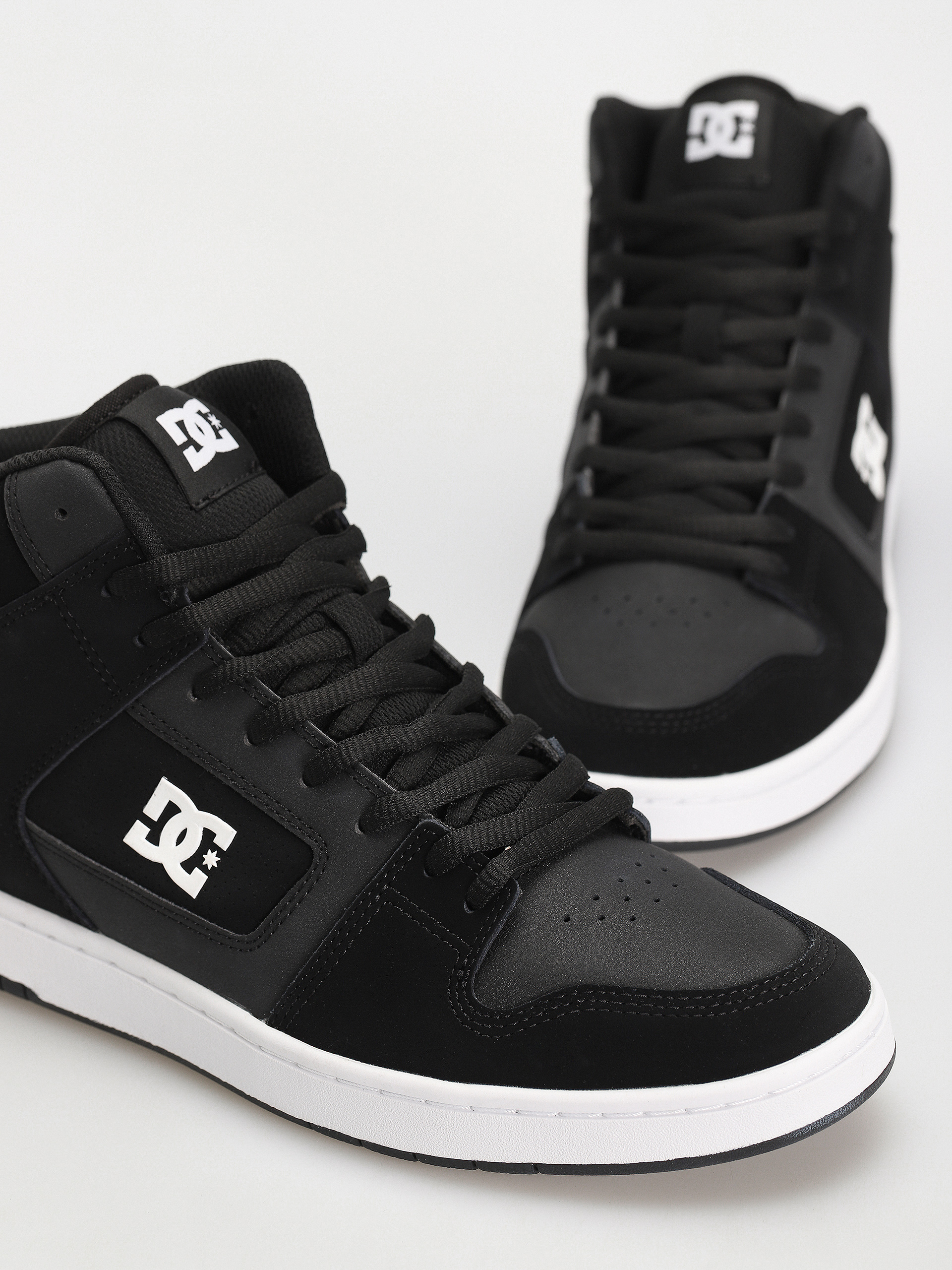 DC Manteca 4 Hi Shoes (black/white)