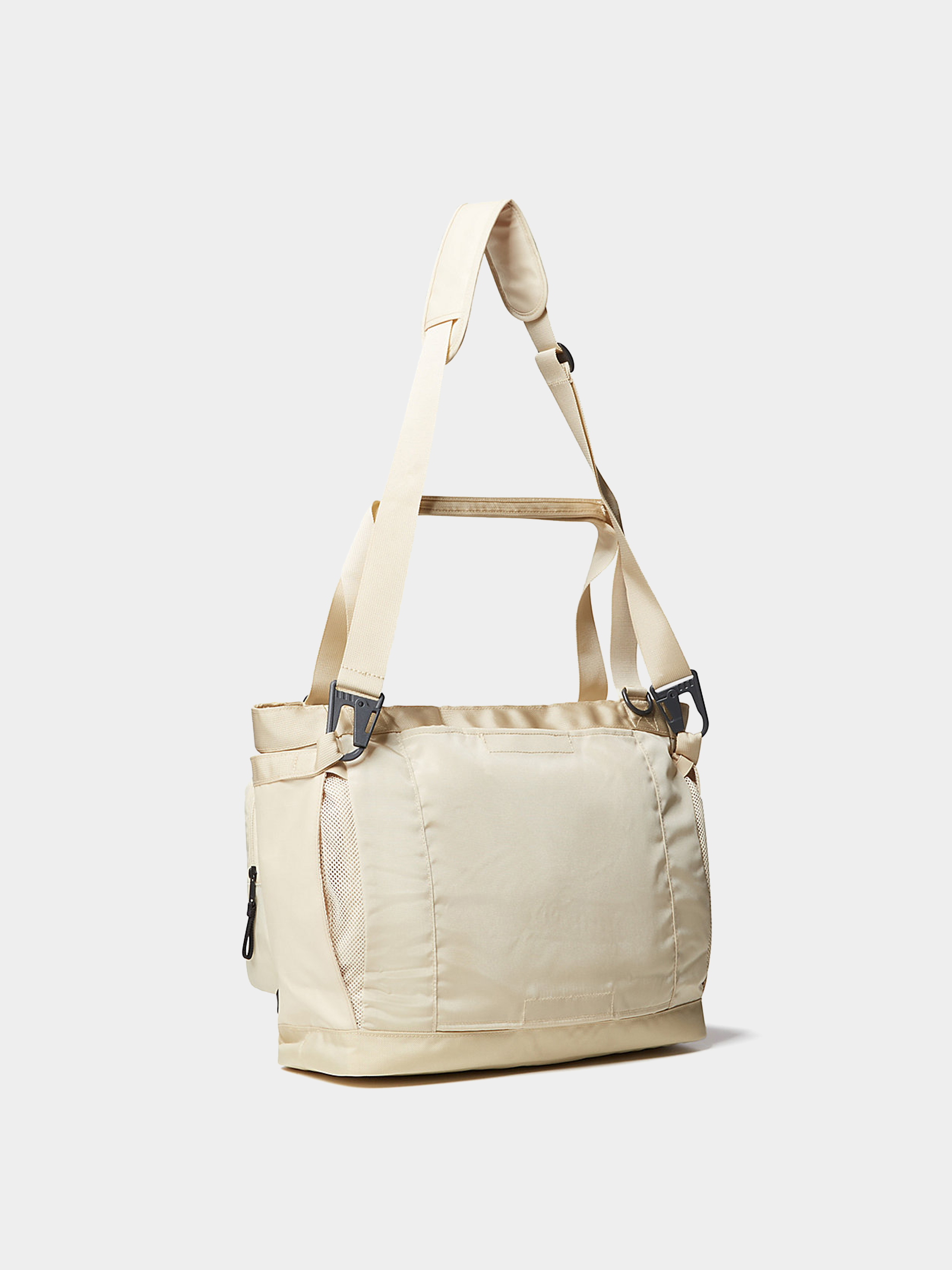 【THE NORTH FACE】BASE CAMP VOYAGER TOTE The North Face Handbag Base Camp Voyager Tote - white, grey