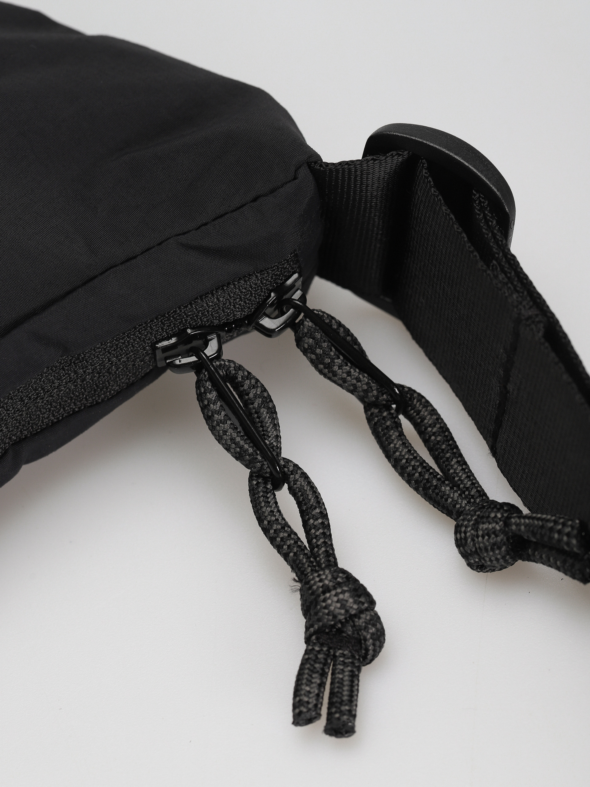 The North Face Never Stop Crossbody Bag Wmn (tnf black)