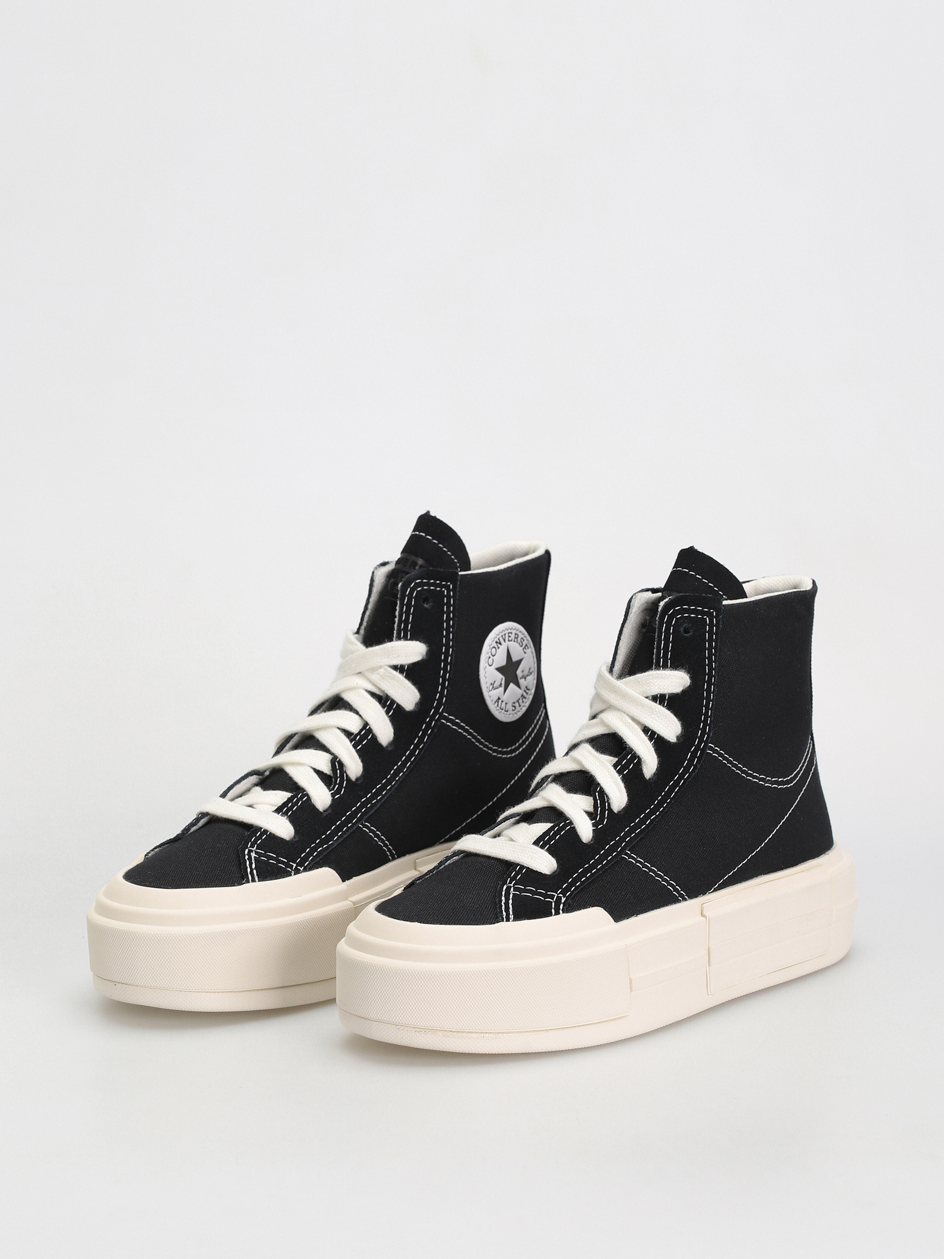 Converse Chucks Chuck Taylor All Star Cruise Hi (black)