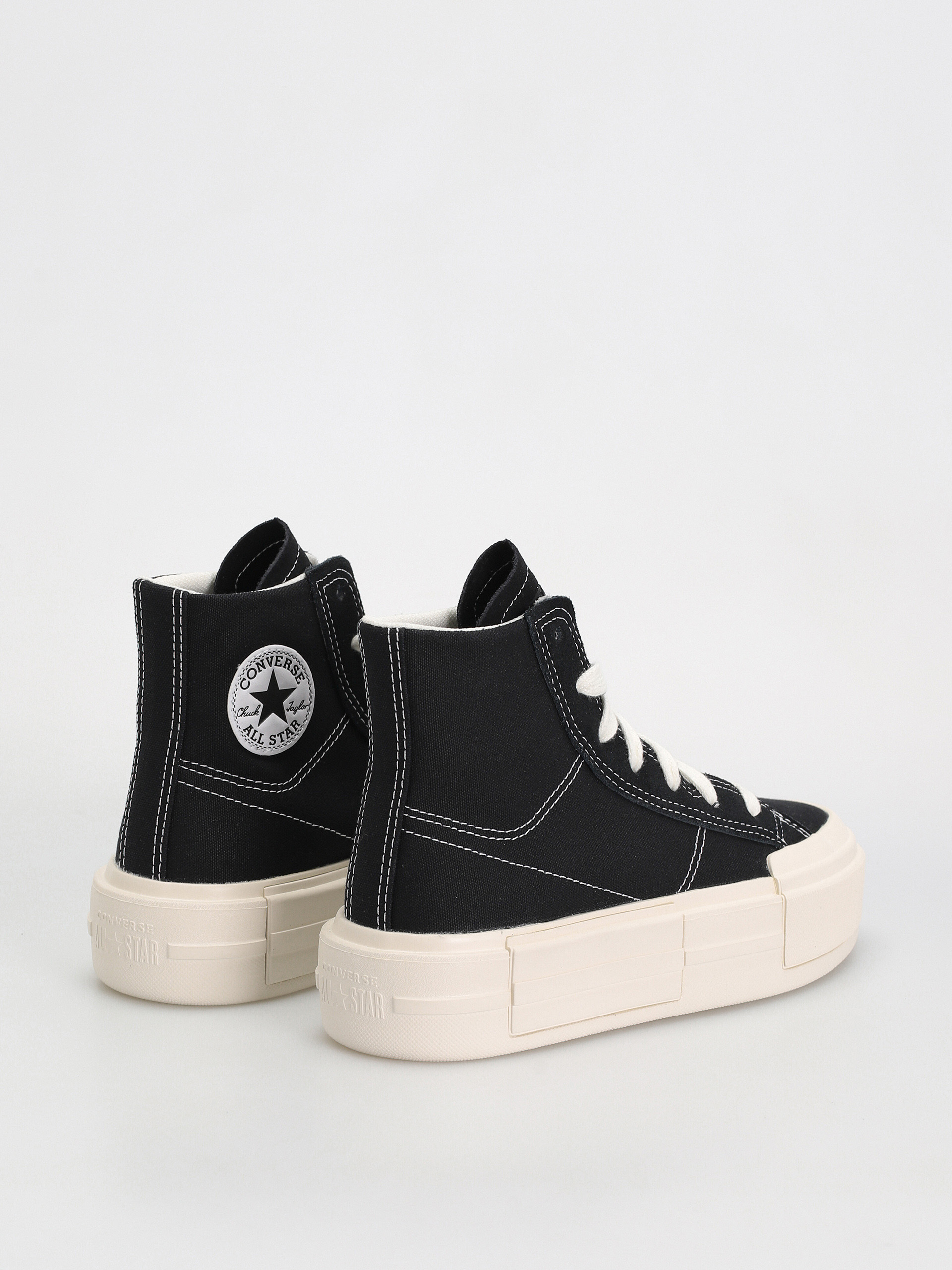 Converse Chucks Chuck Taylor All Star Cruise Hi (black)